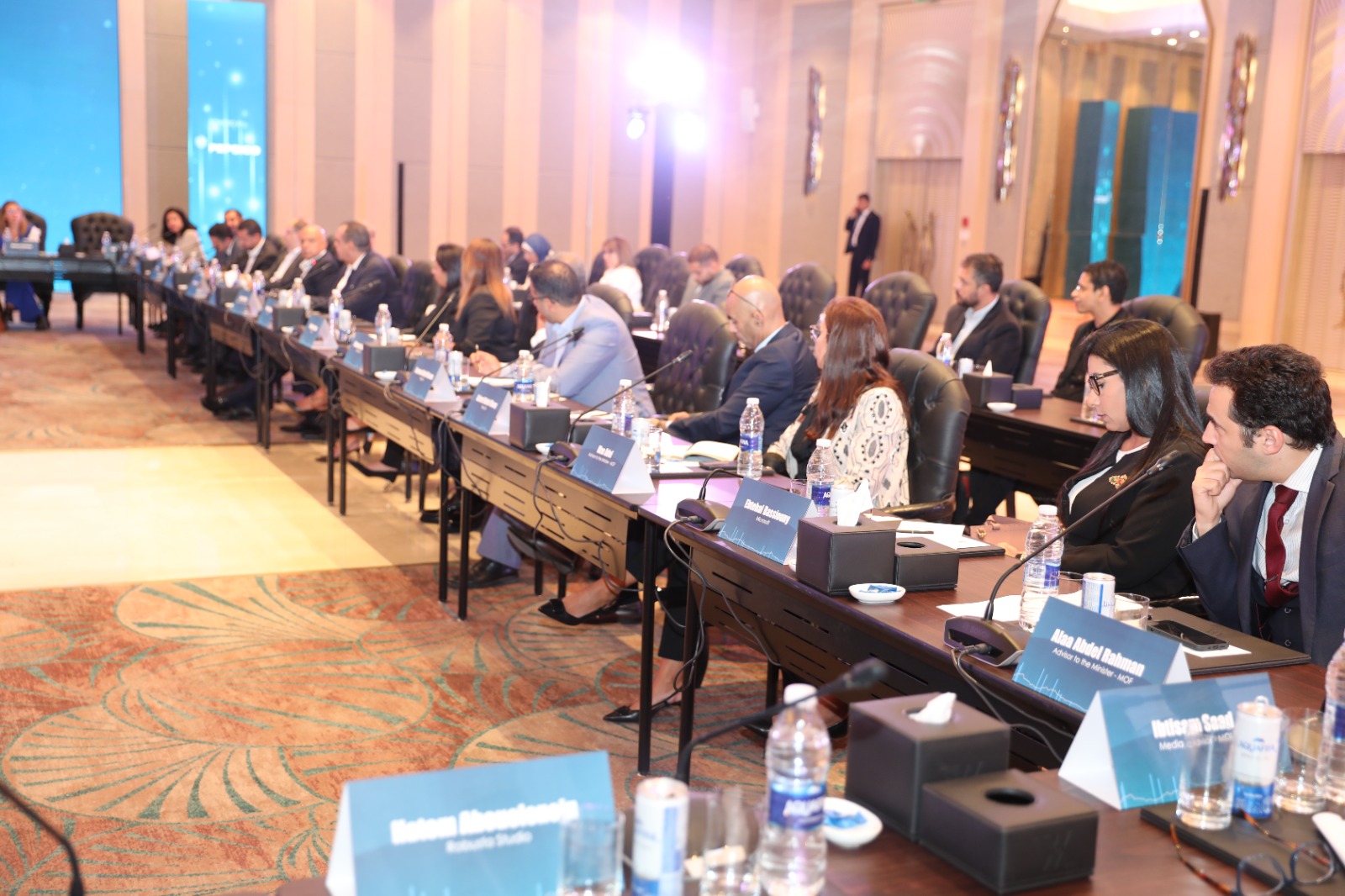 وزير المالية فى حوار مفتوح مع ممثلى مجتمع الأعمال