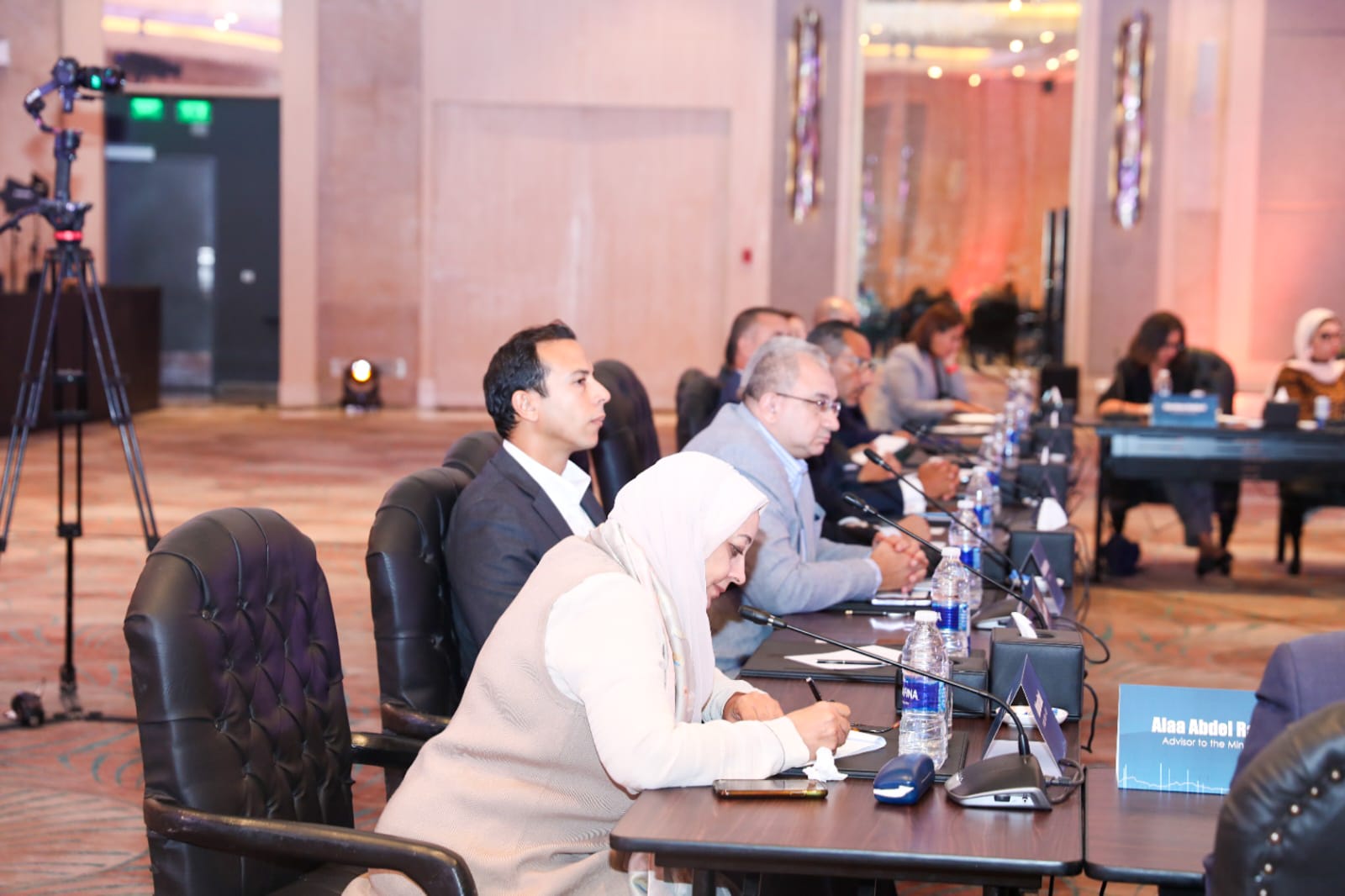 وزير المالية فى حوار مفتوح مع ممثلى مجتمع الأعمال