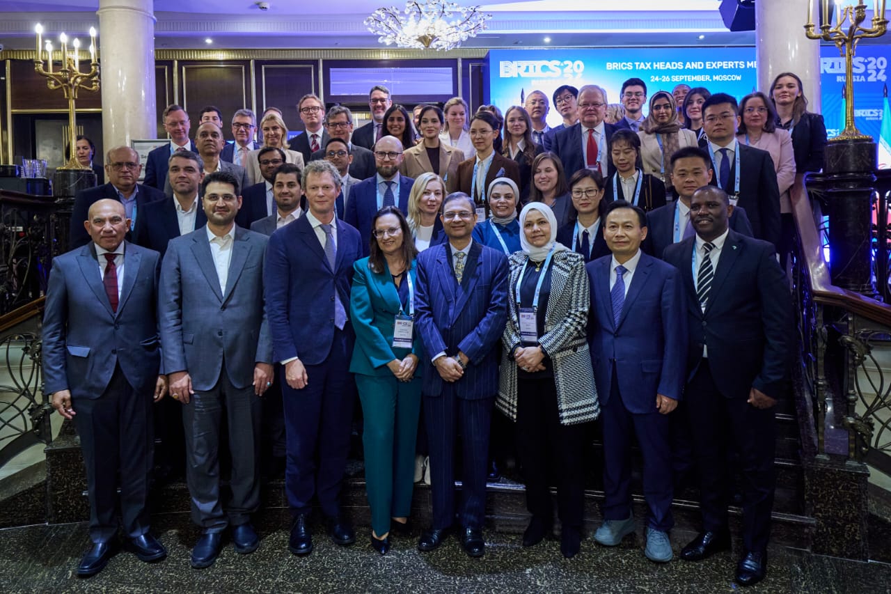 مصلحة الضرائب توقع علي الاتفاقية الإطارية لدول البريكس بالمجالات الضريبية