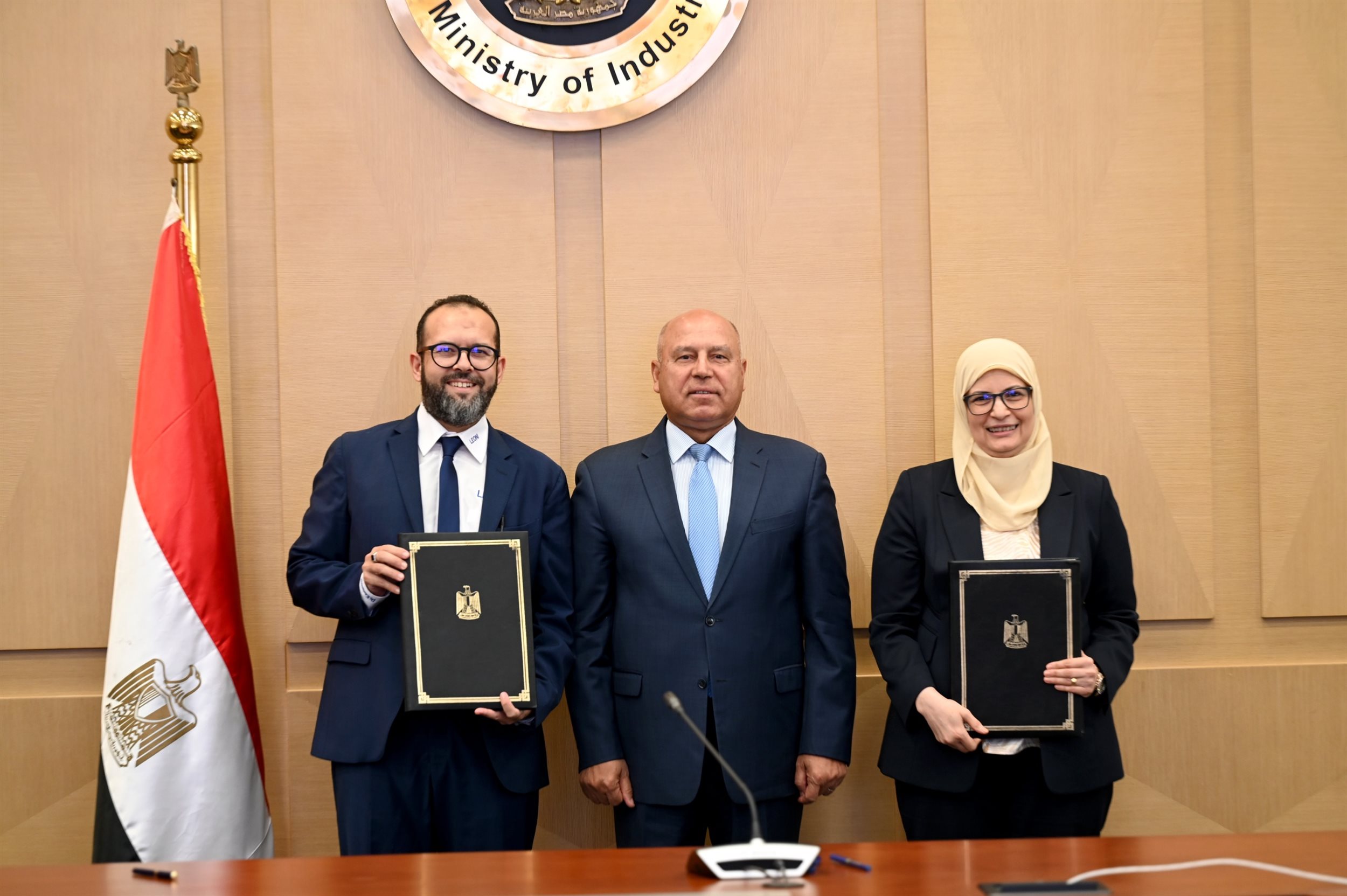 إقامة مصنع جديد لإنتاج الضفائر الكهربائية بمدينة الروبيكي