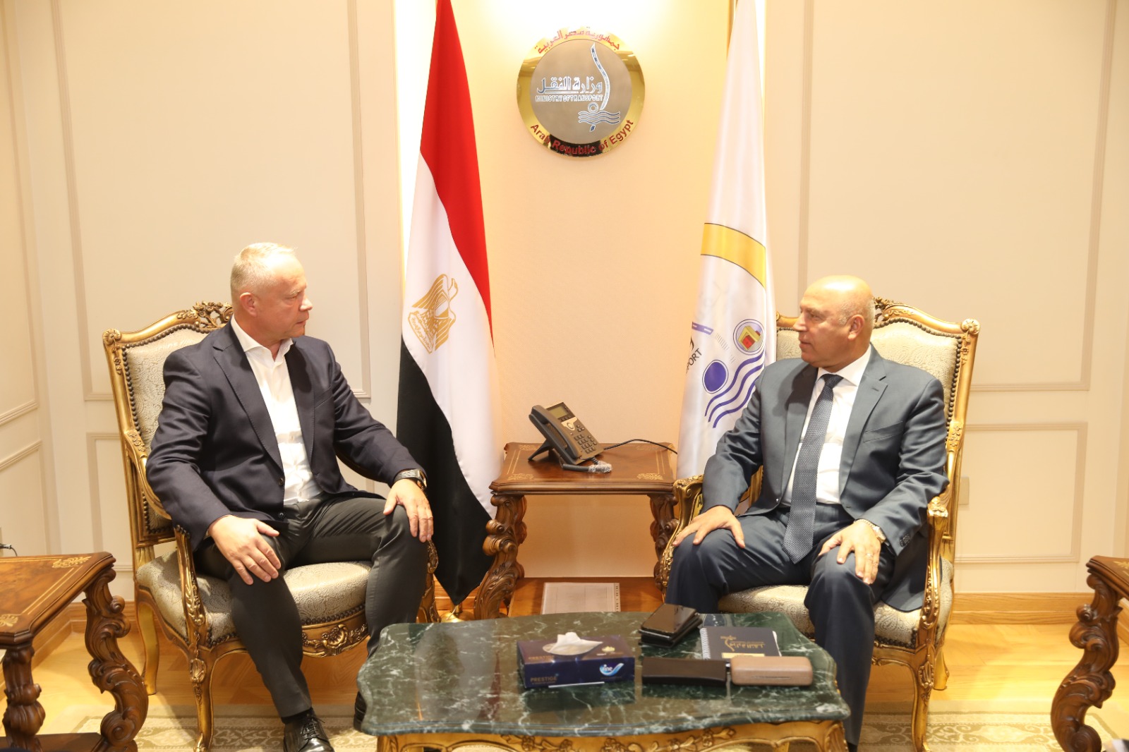 الوزير يلتقي ممثلي شركة بادما البولندية