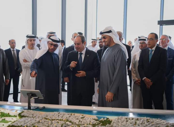 الرئيس السيسي ومحمد بن زايد يشهدان إطلاق مشروع رأس الحكمة