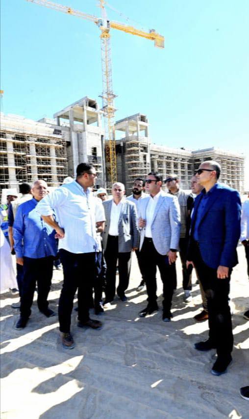 وزير الإسكان يتابع موقف تنفيذ وتشغيل منشآت المدينة التراثية