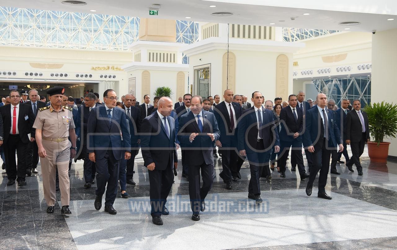 الرئيس السيسي يشهد افتتاح محطة قطارات صعيد مصر بشتيل الجديدة