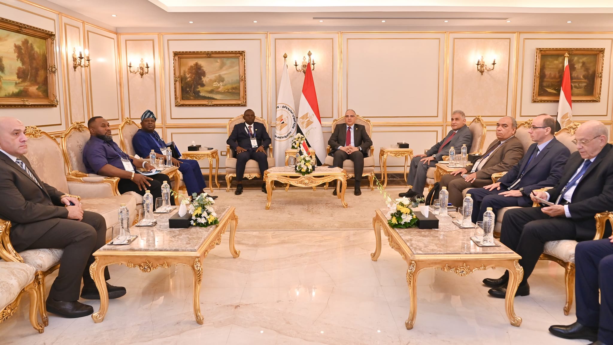 مصر ونيجيريا توقعان مذكرة تفاهم في ادارة الموارد المائية