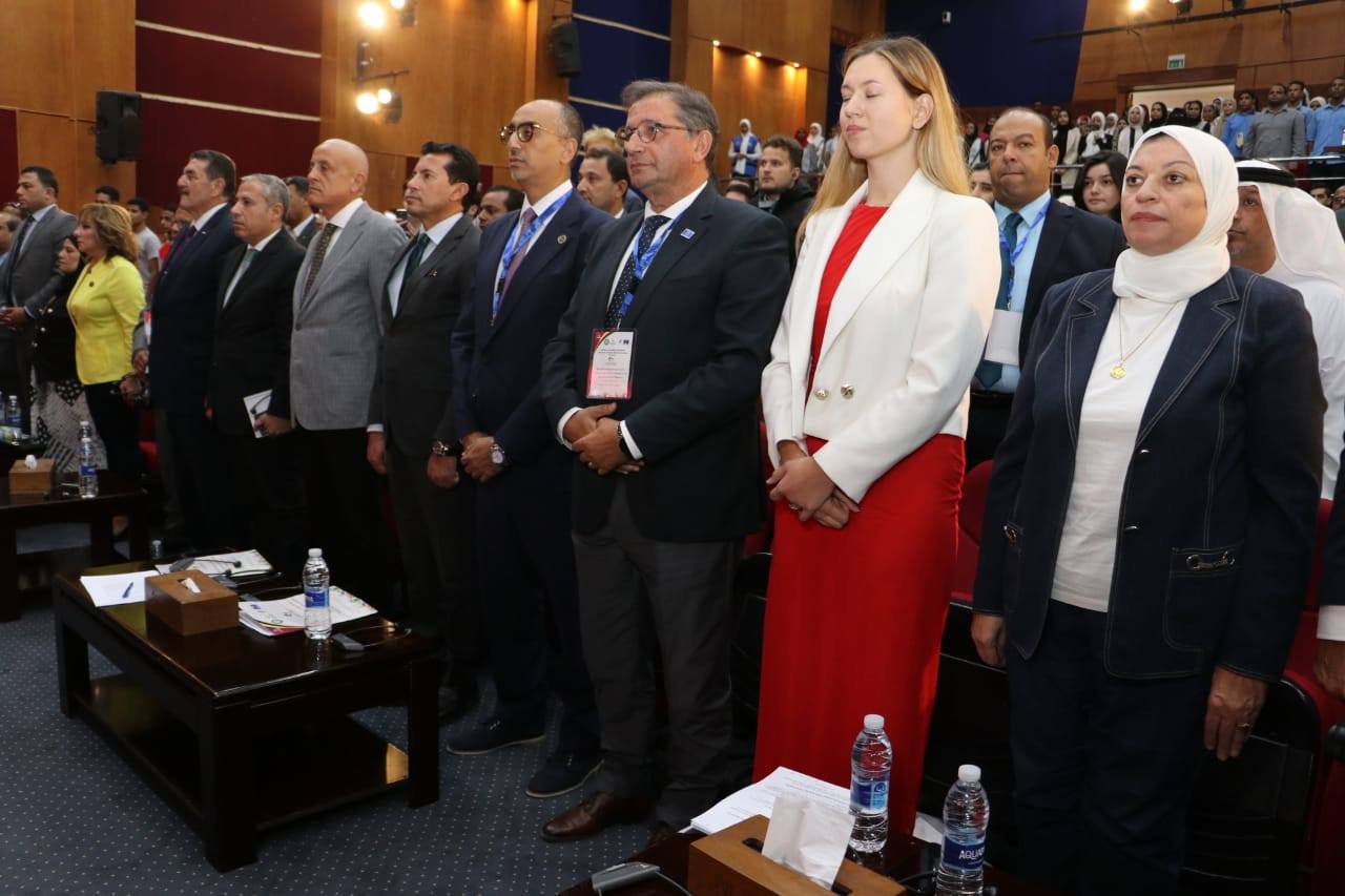 وزير الشباب والرياضة يفتتح منتدى الشباب العربي الأوروبي