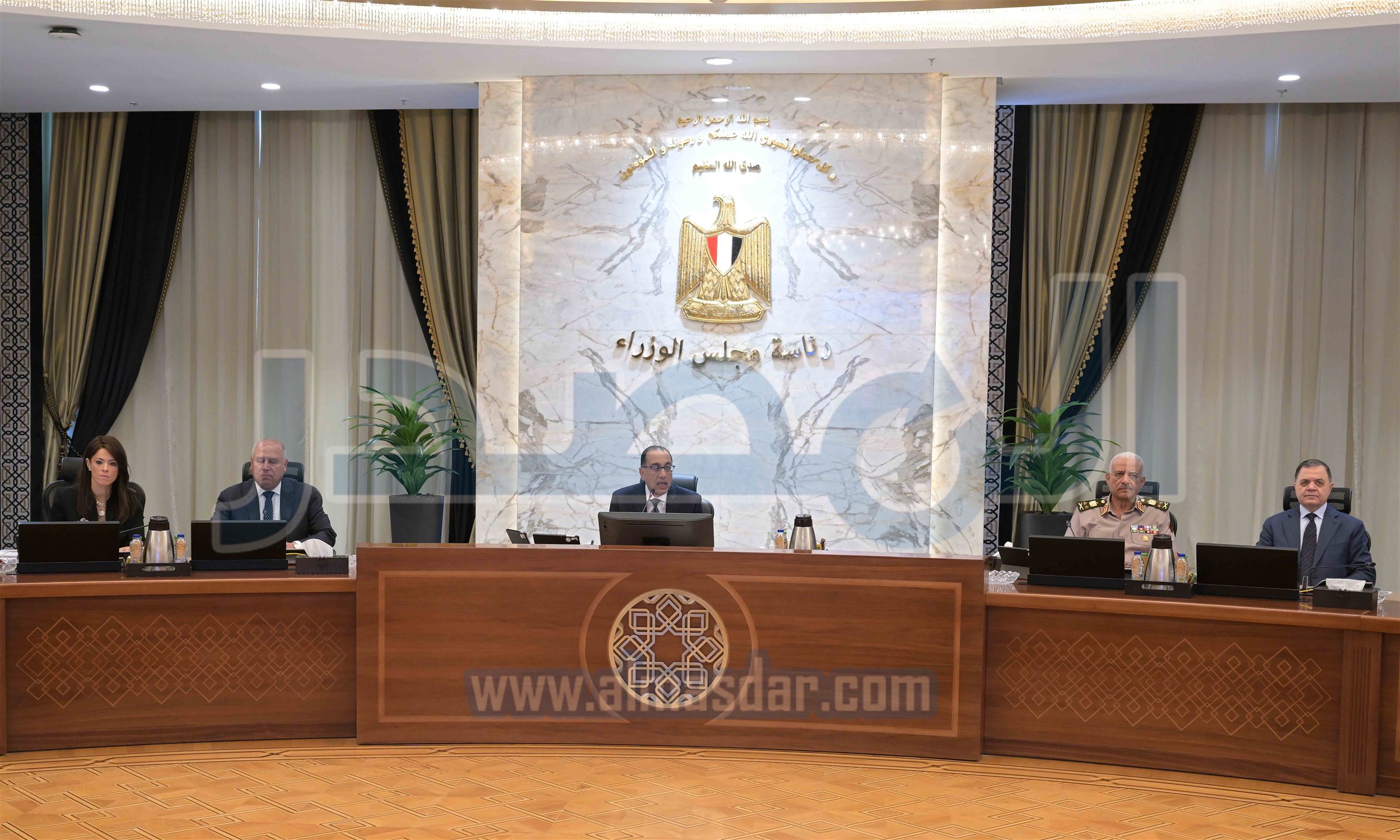 رئيس الوزراء يترأس اجتماع الحكومة لمناقشة عدد من الملفات