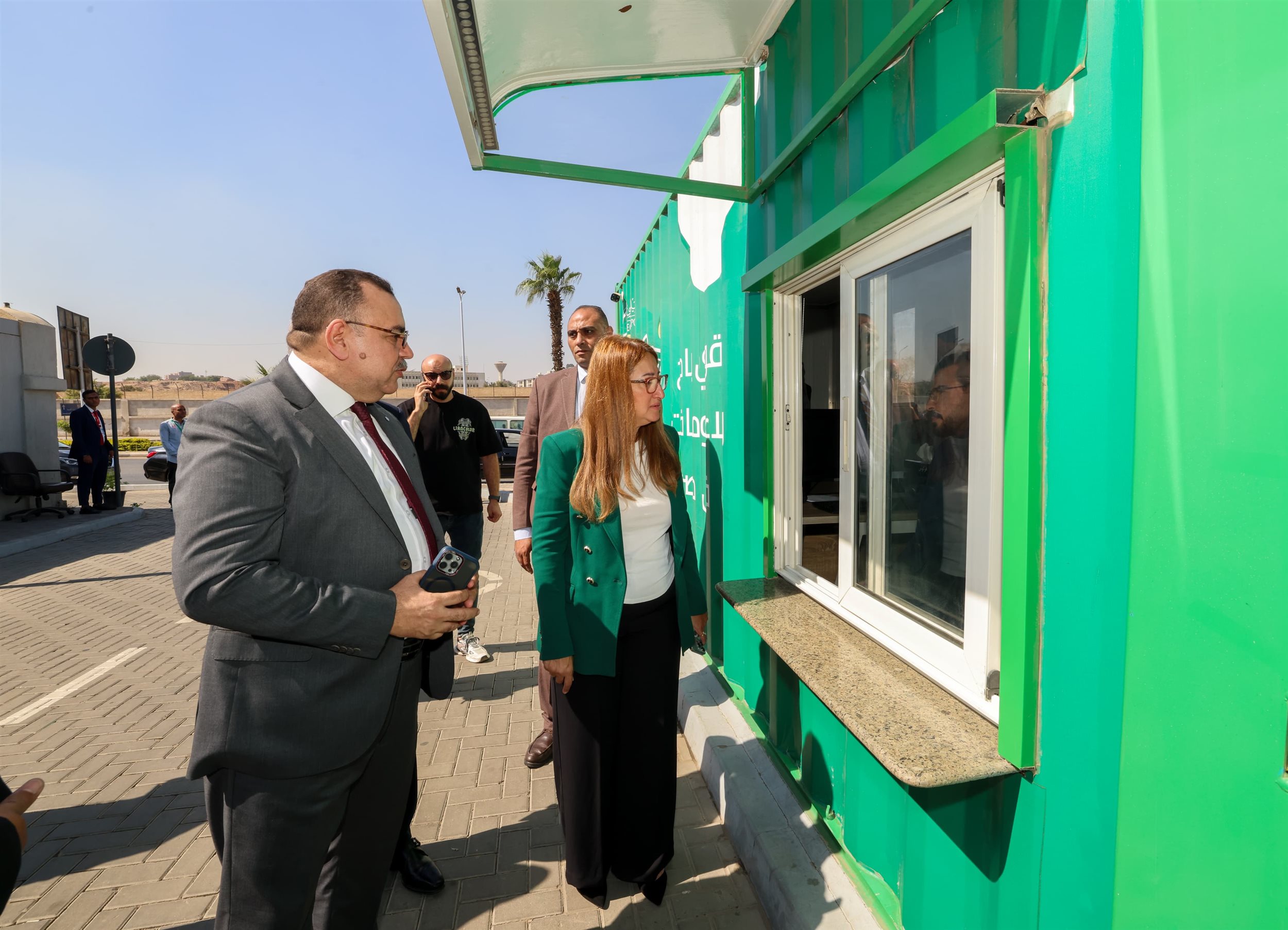 رئيس الهيئة القومية للبريد تفتتح مركز الطباعة الرقمية الجديد