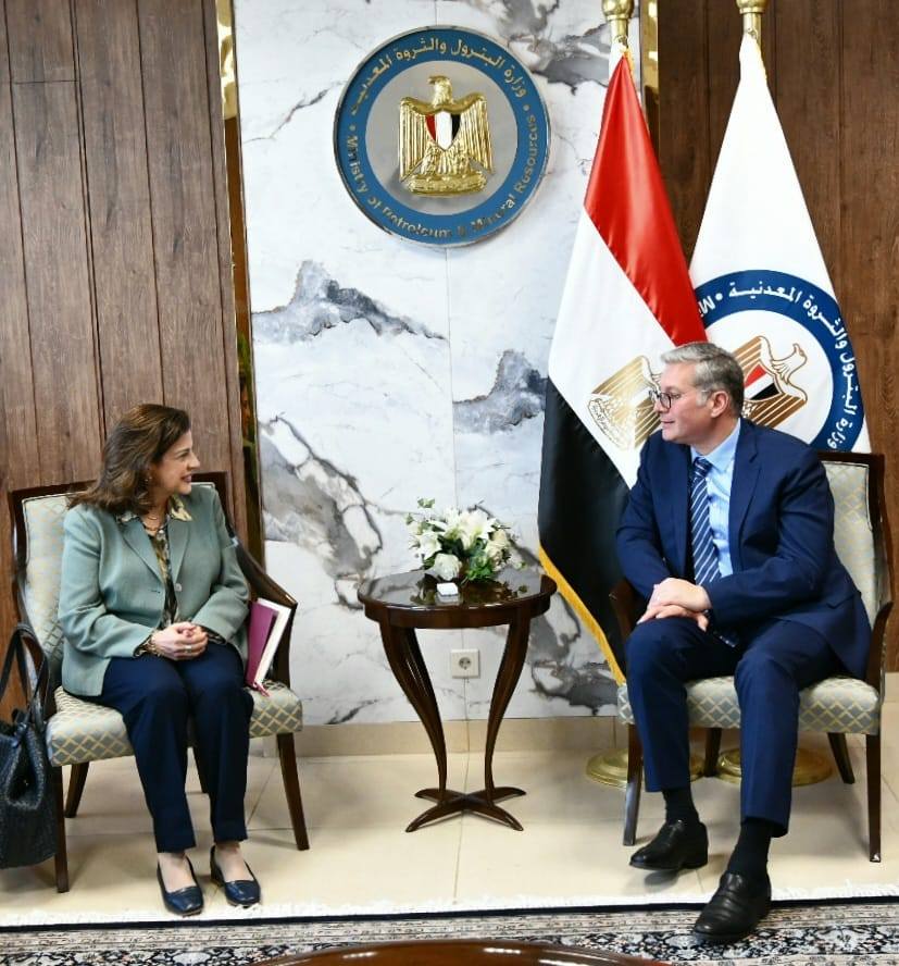 وزير البترول يستقبل رئيسة شركة شل ورئيس شركة بتروناس الماليزية