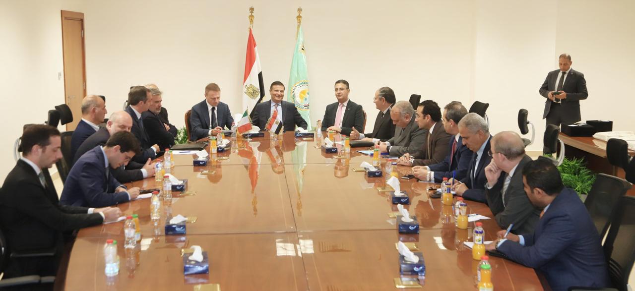وزيرا الزراعة والتموين مع وزير الزراعة الإيطالي