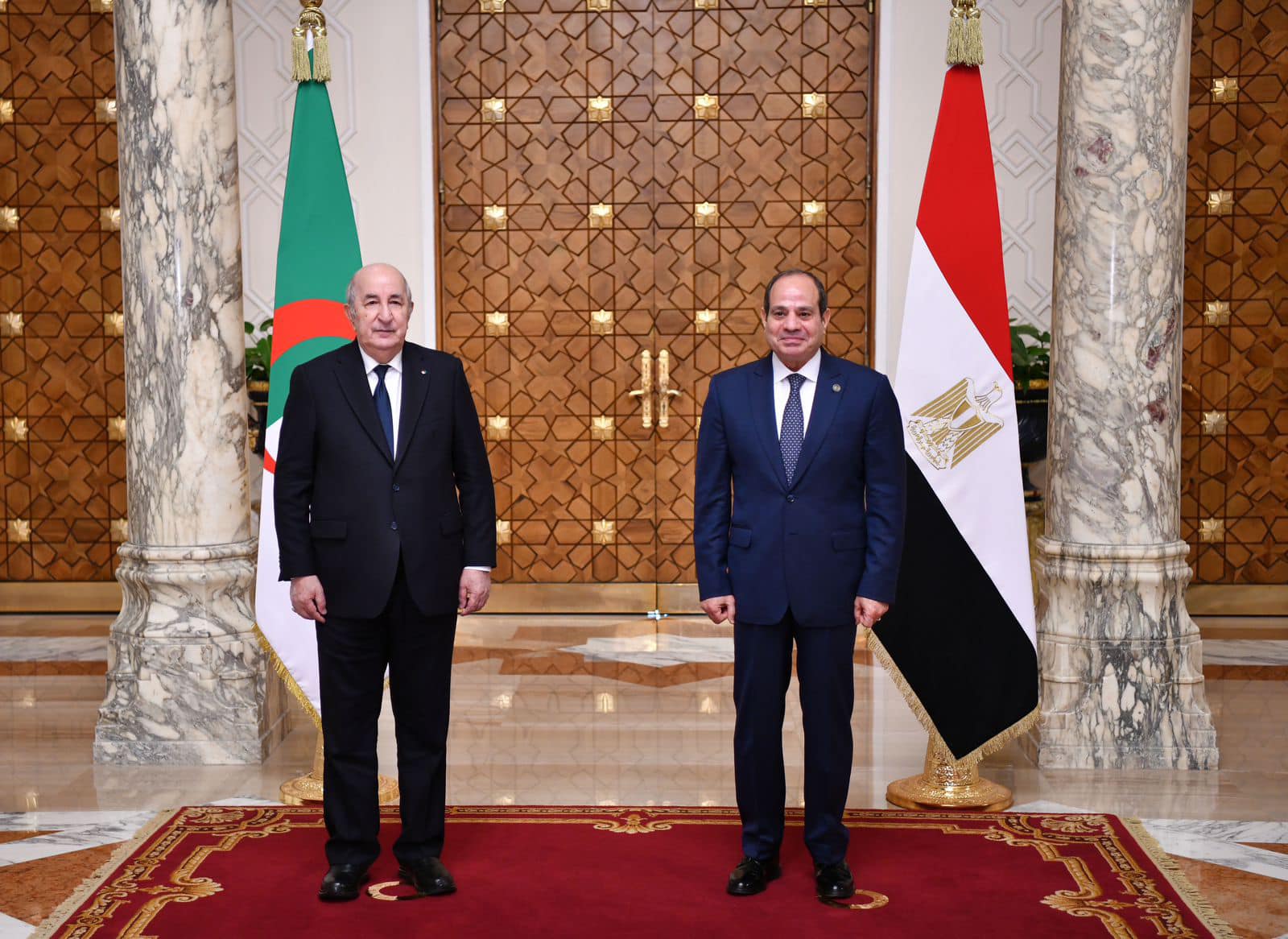 الرئيس السيسي ونظيره الجزائري