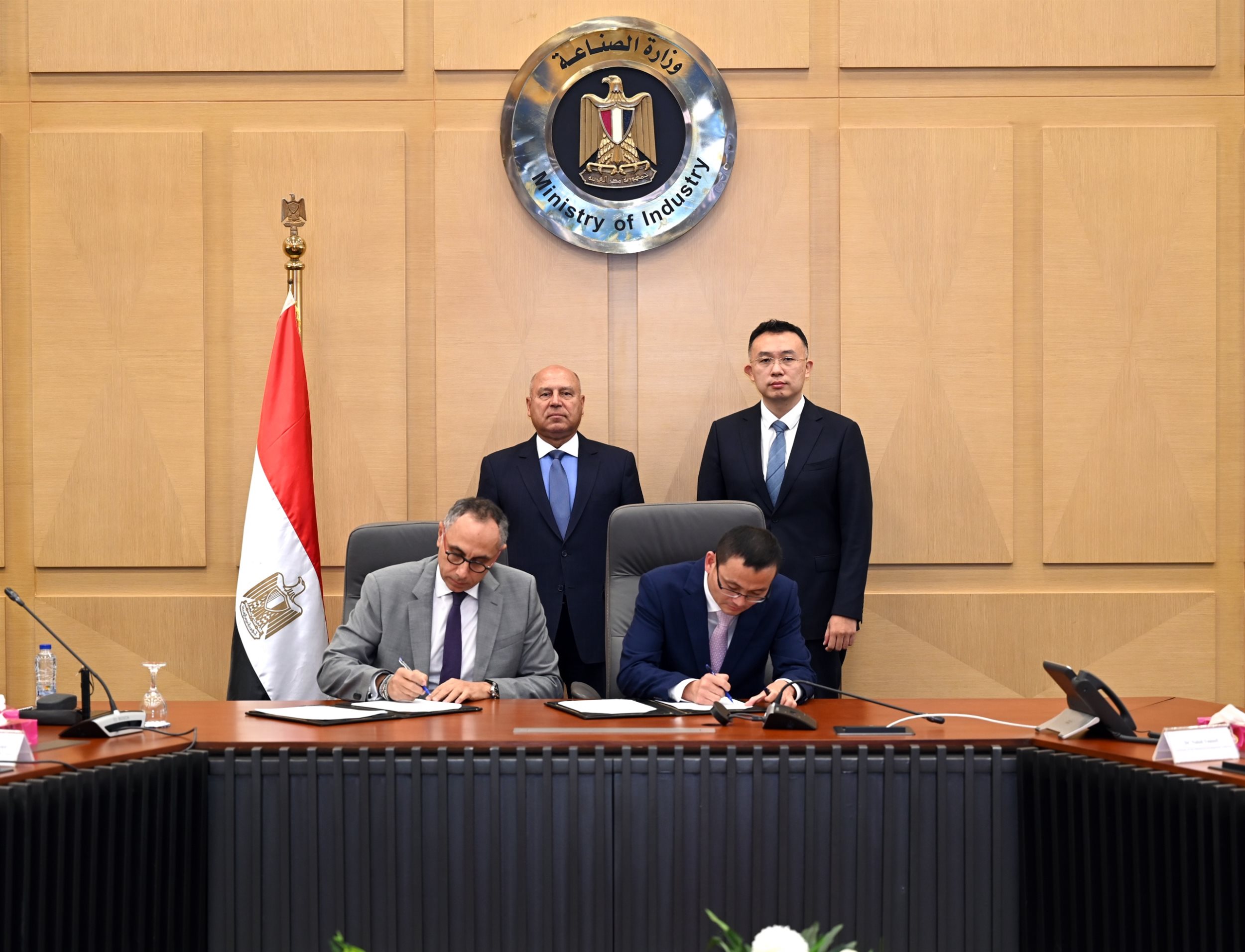 توقيع اتفاق بين شركة بايك الصينية وشركة ألكان
