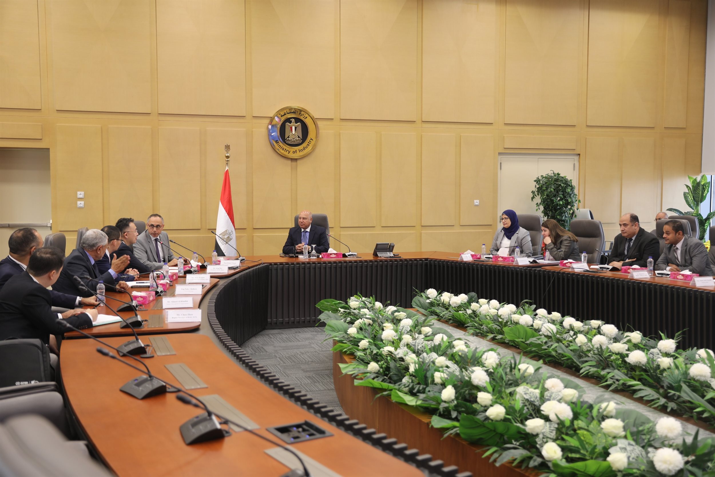 توقيع اتفاق بين شركة بايك الصينية وشركة ألكان