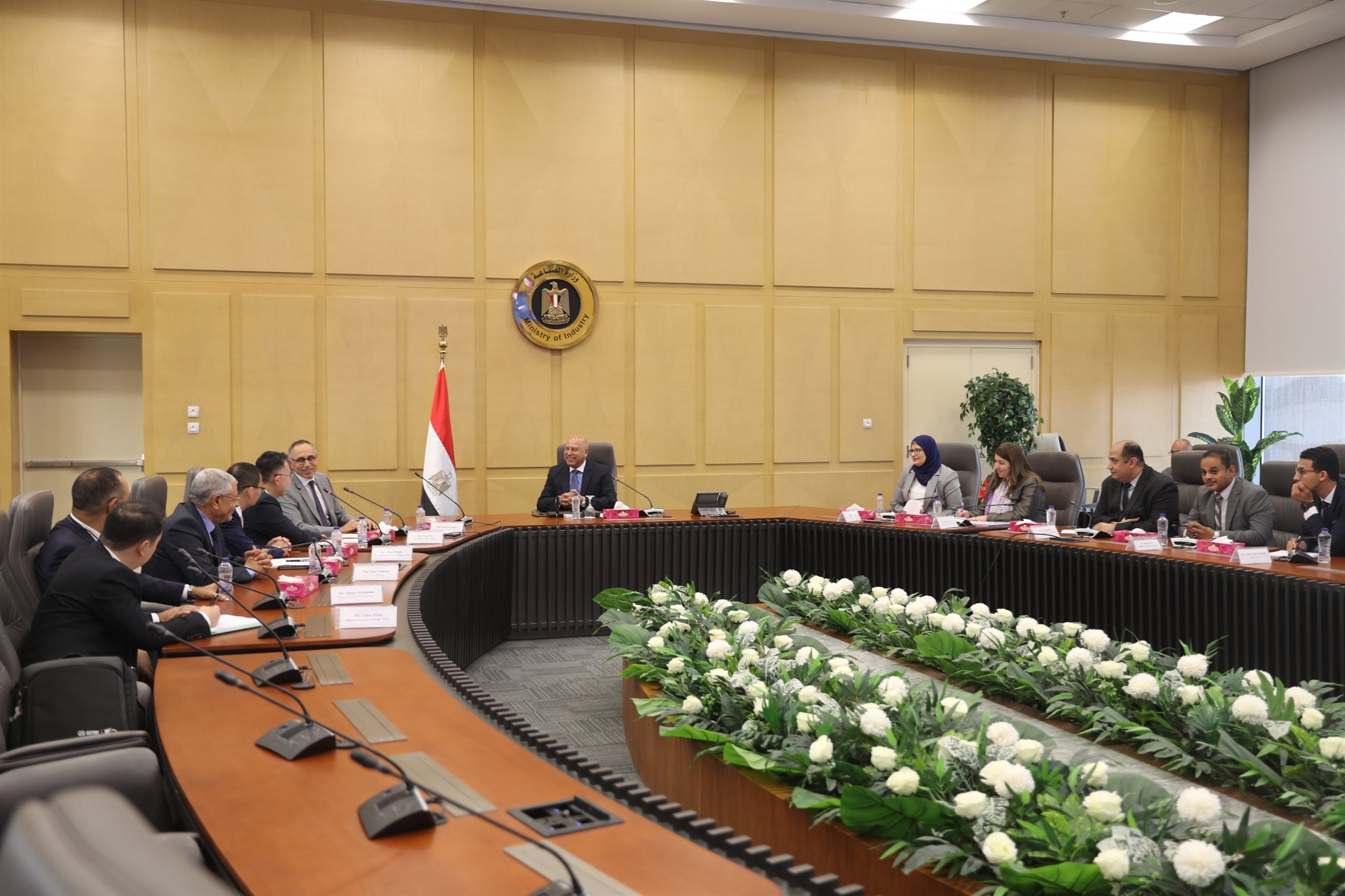 توقيع اتفاق بين شركة بايك الصينية وشركة ألكان