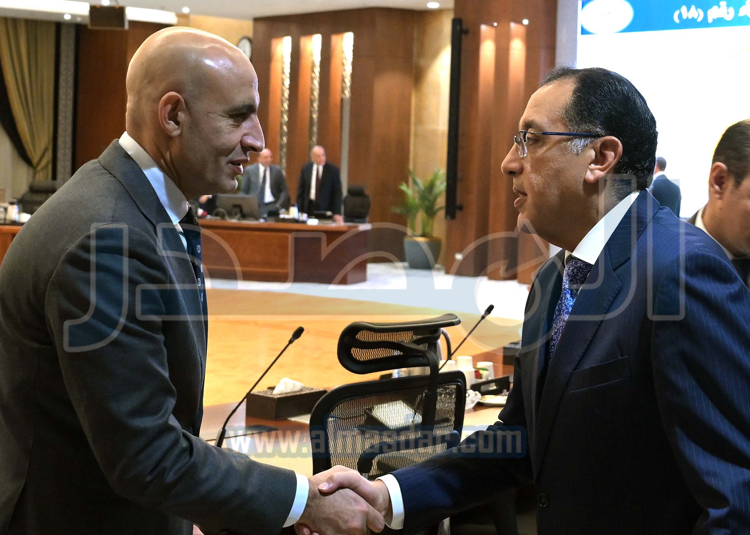 مجلس الوزراء يبدأ اجتماعه الأسبوعي بالعاصمة الإدارية الجديدة