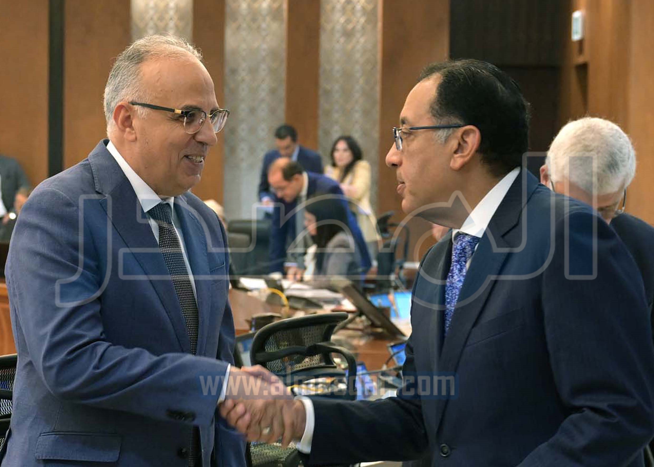 مجلس الوزراء يبدأ اجتماعه الأسبوعي بالعاصمة الإدارية الجديدة