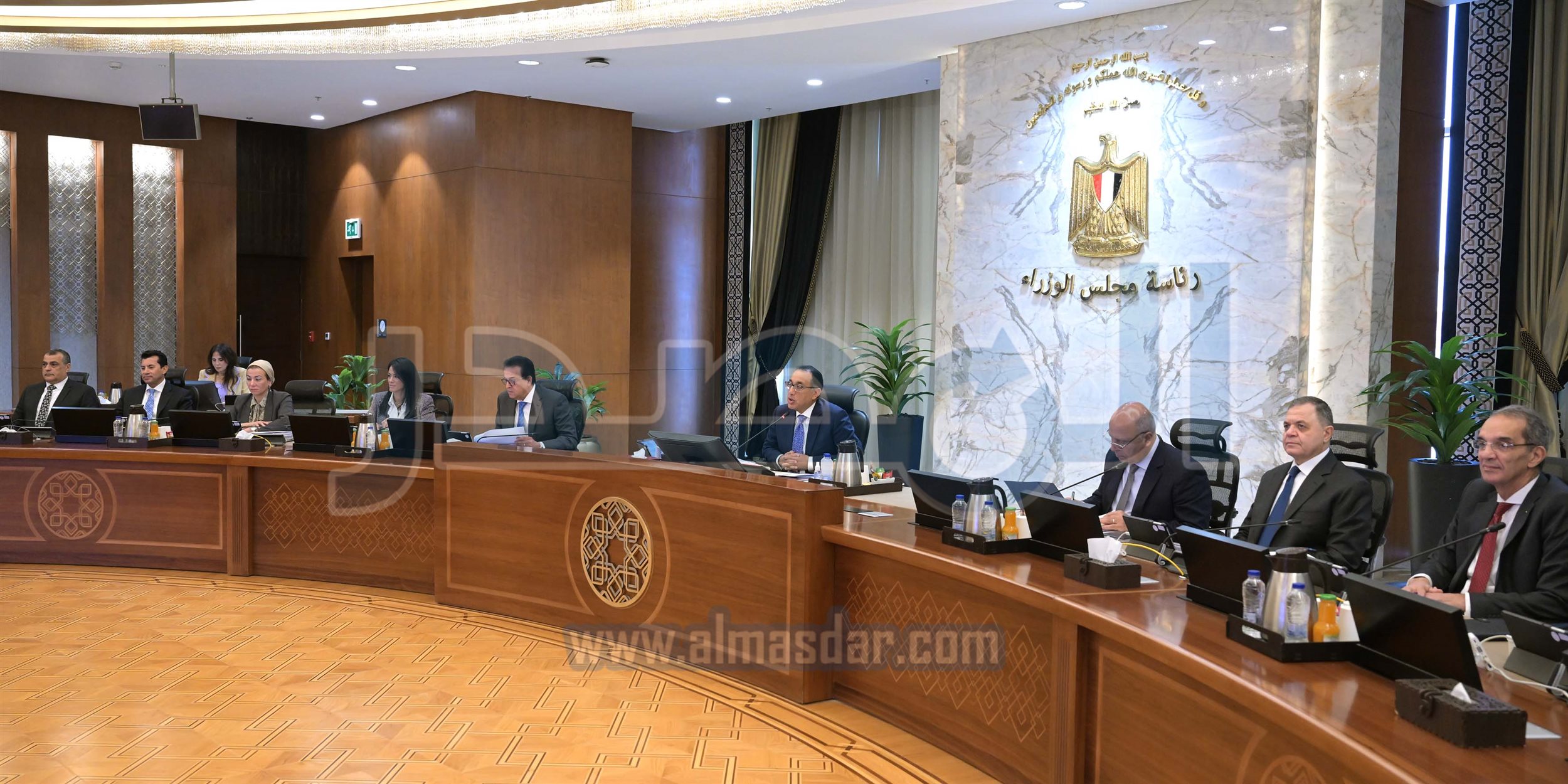 مجلس الوزراء يبدأ اجتماعه الأسبوعي بالعاصمة الإدارية الجديدة