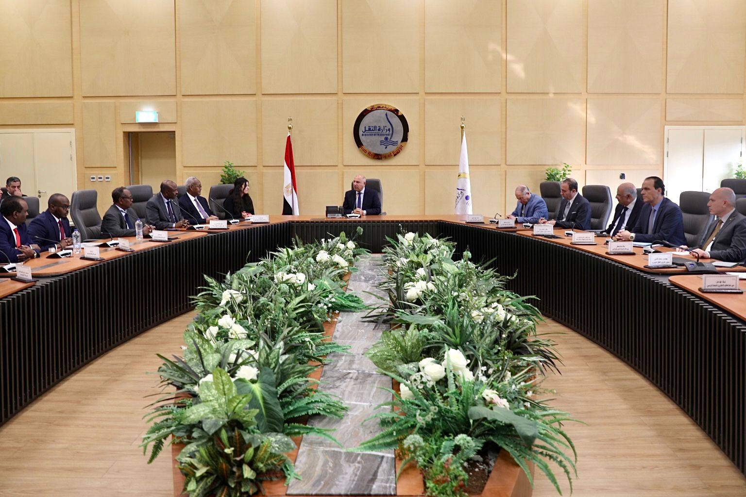 مذكرة تفاهم بين الشركة القابضة للنقل البحري وهيئة الموانئ