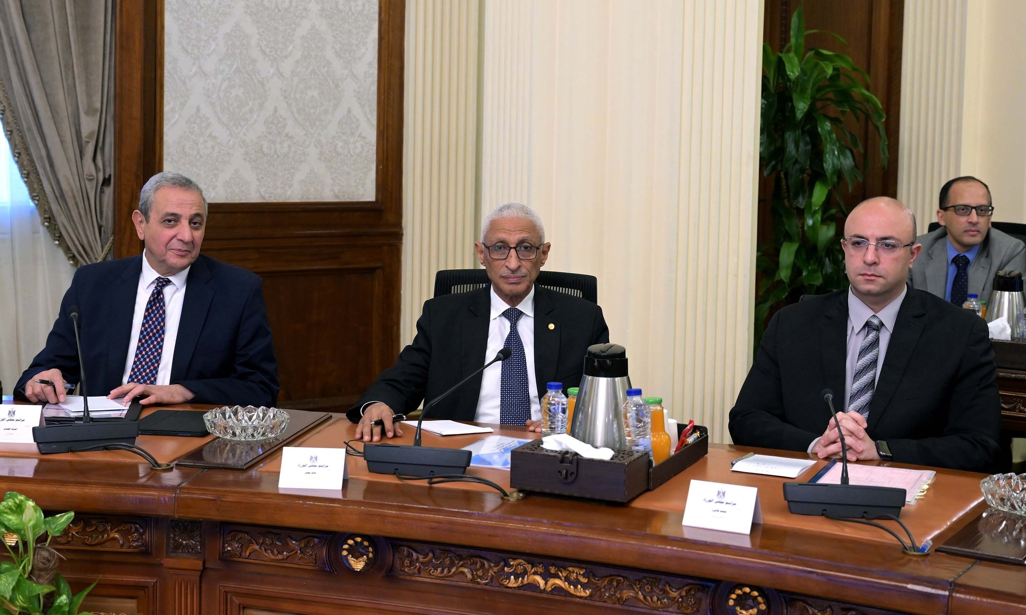 الإجتماع الثالث لمجلس المحافظين