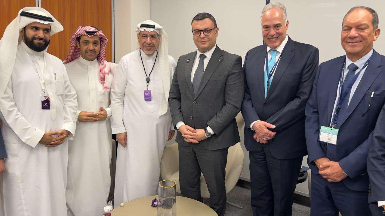 الشربيني يعقد اجتماعات مع ممثلى مجلس الأعمال السعودى المصرى