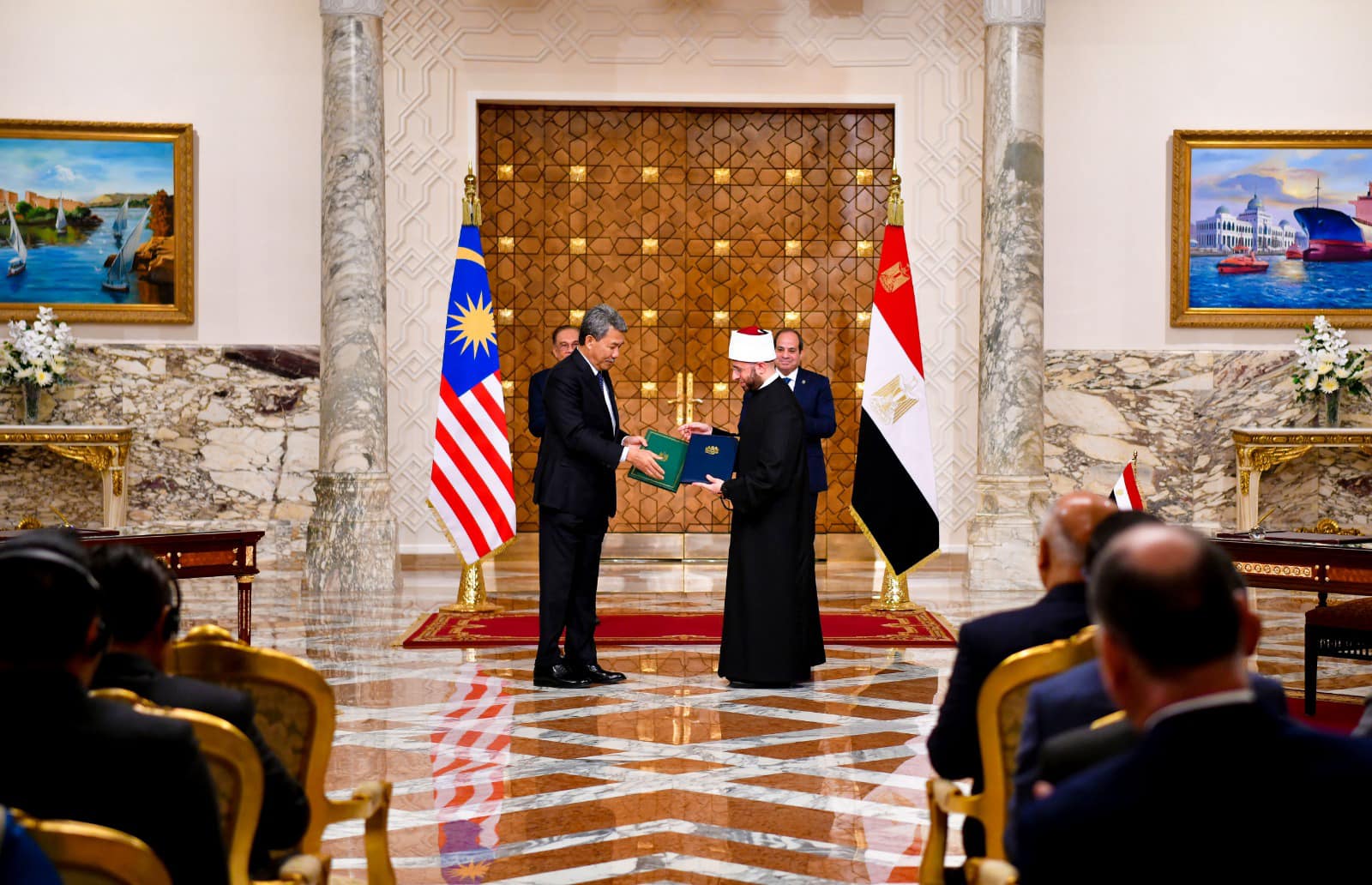 الرئيس السيسي يستقبل رئيس وزراء ماليزيا