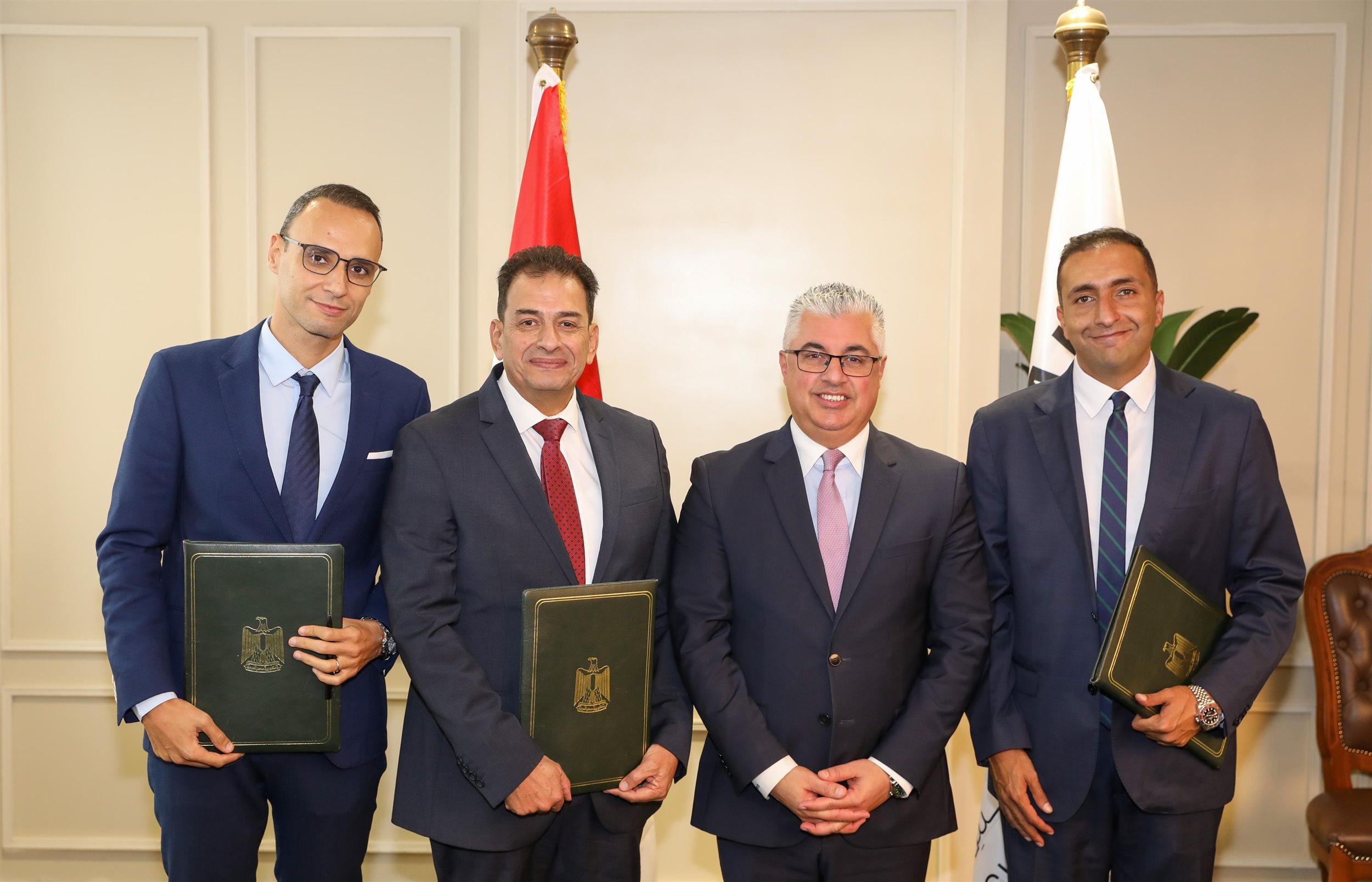 وليد جمال الدين يشهد توقيع مشروع شركة النيل لإعادة تدوير البلاستيك