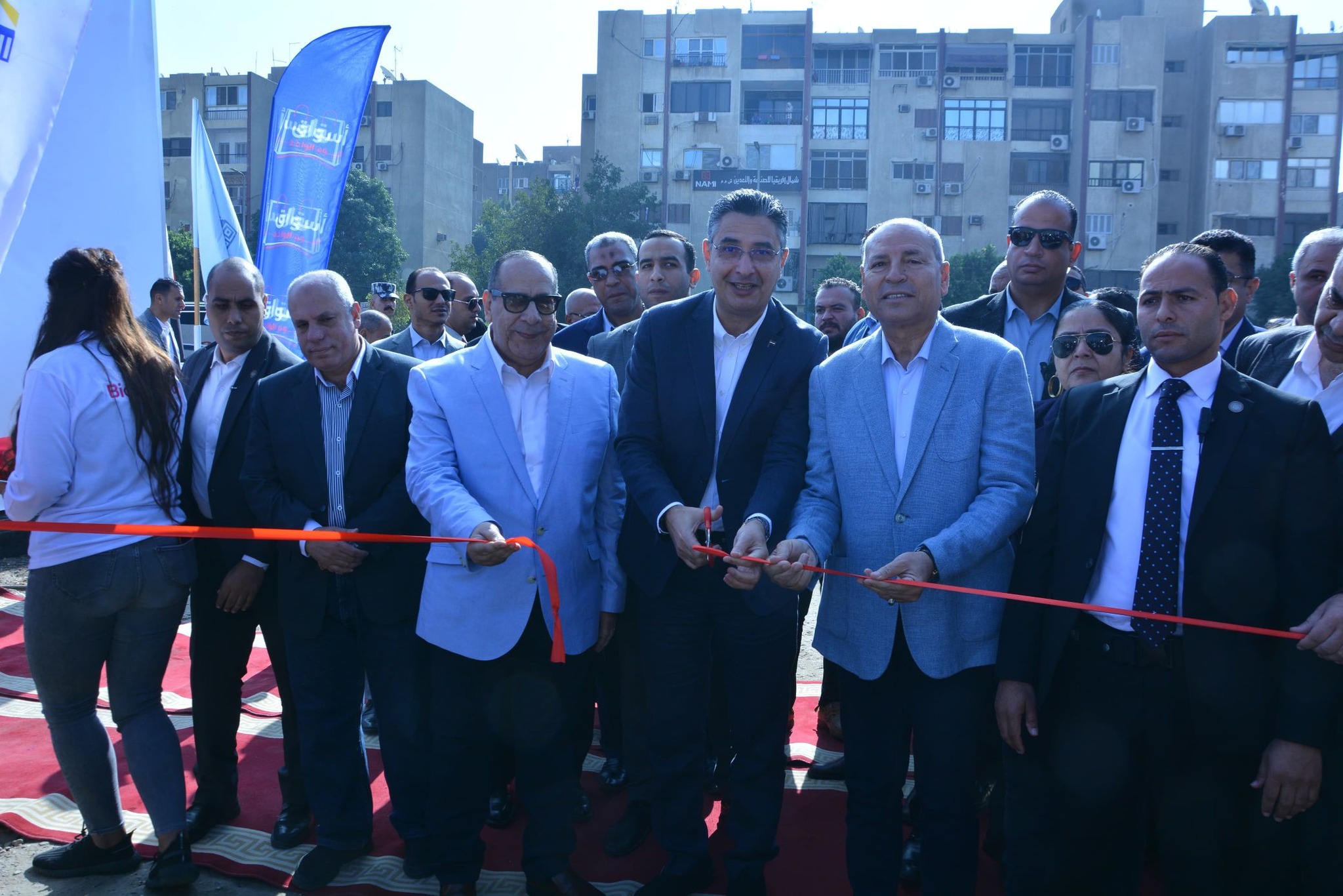 وزير التموين يفتتح سوق اليوم الواحد بمدينة نصر