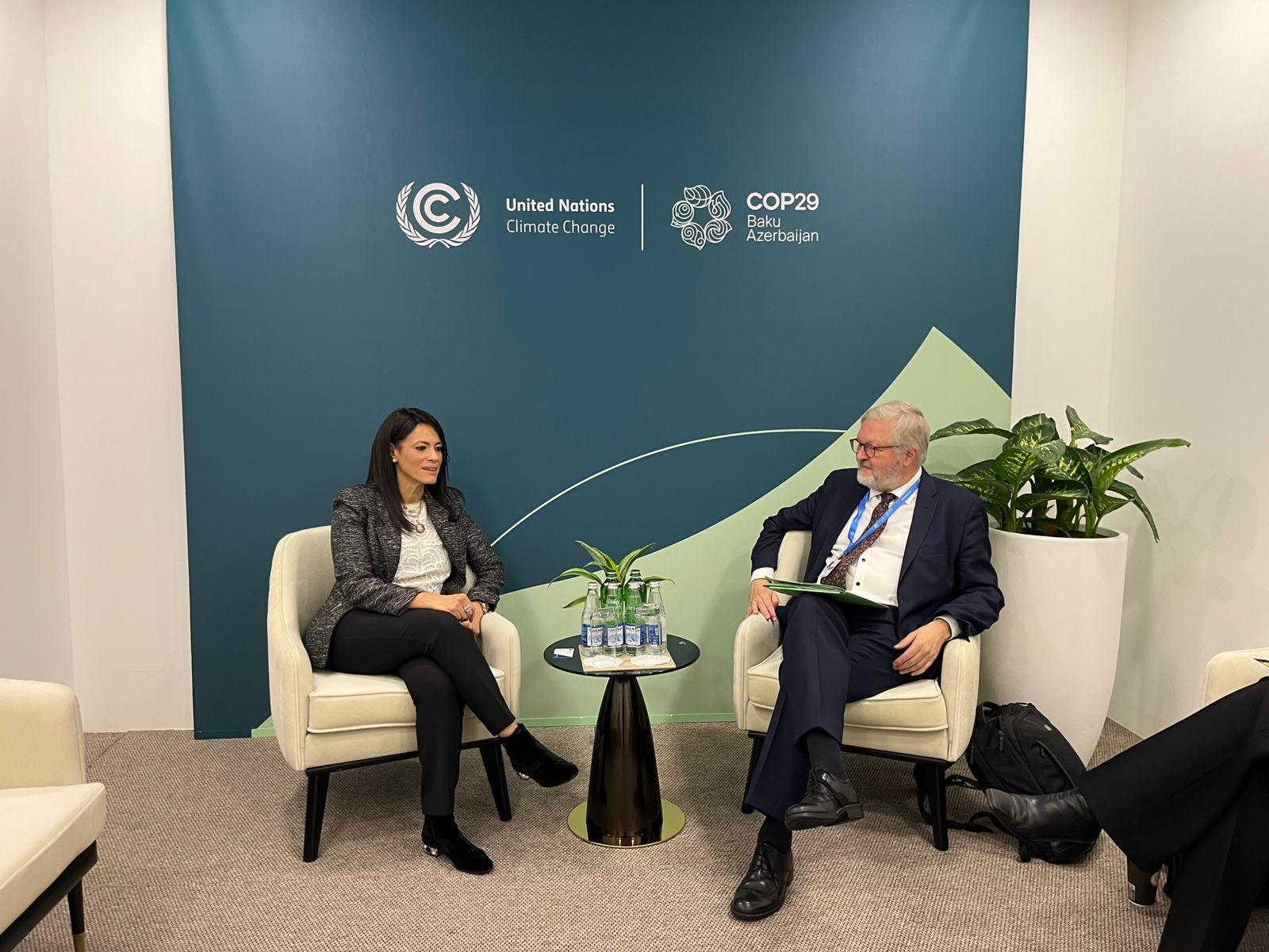 المشاط مع وزيري التنمية الرقمية والنقل والمالية بأذربيجان