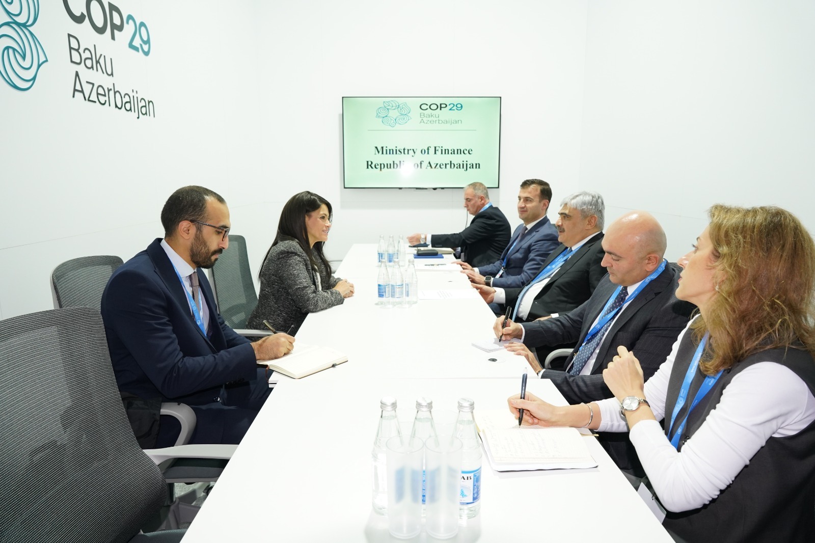 المشاط مع وزيري التنمية الرقمية والنقل والمالية بأذربيجان