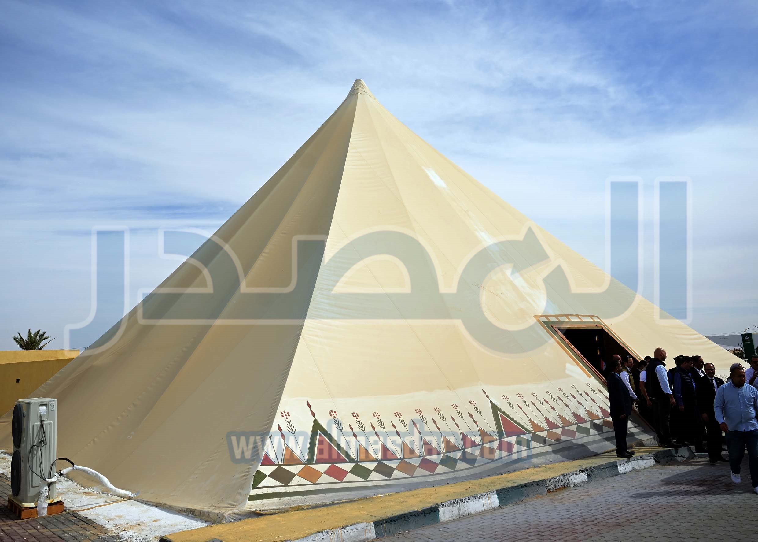 رئيس الوزراء يتفقد العاصمة الإدارية الجديدة بالمحافظة