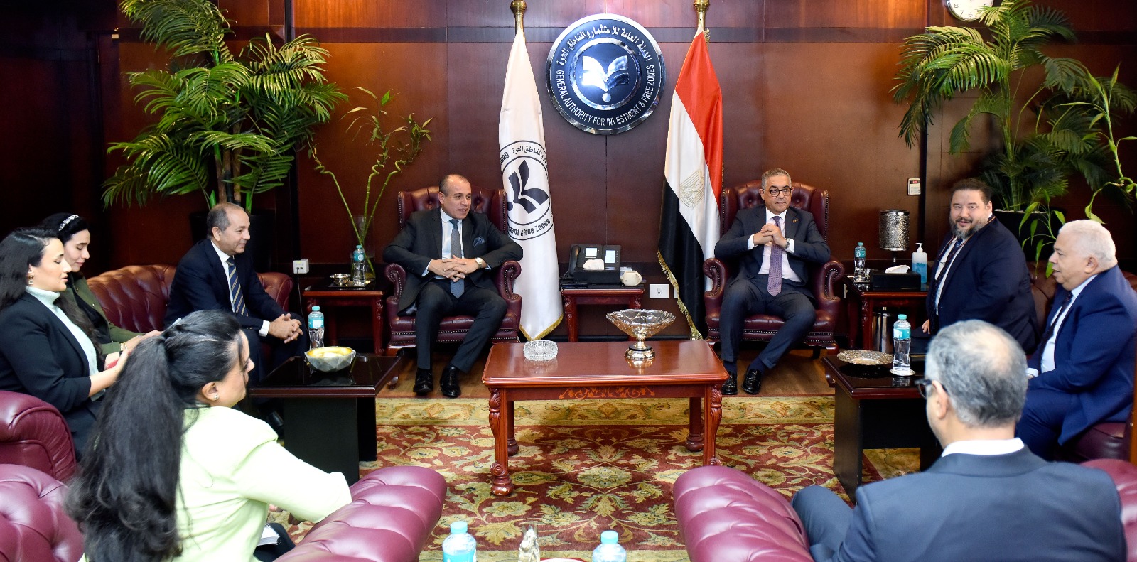 حسام هيبة يلنقي الرئيس التنفيذي لشركة هينفرا البولندية