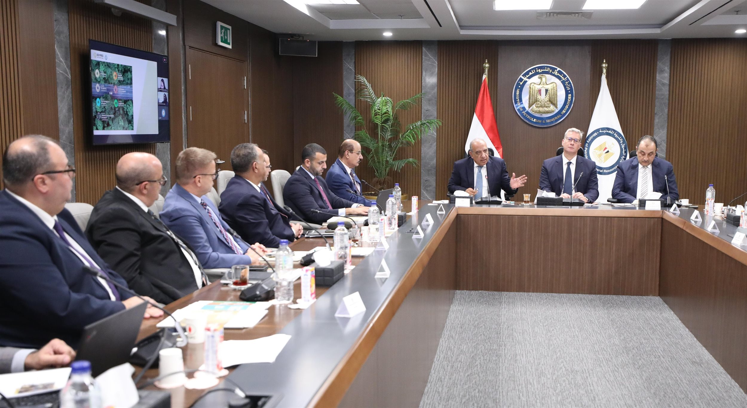 إنعقاد اللجنة العليا لمؤتمر ومعرض إيجبس الدولى للطاقة 2025
