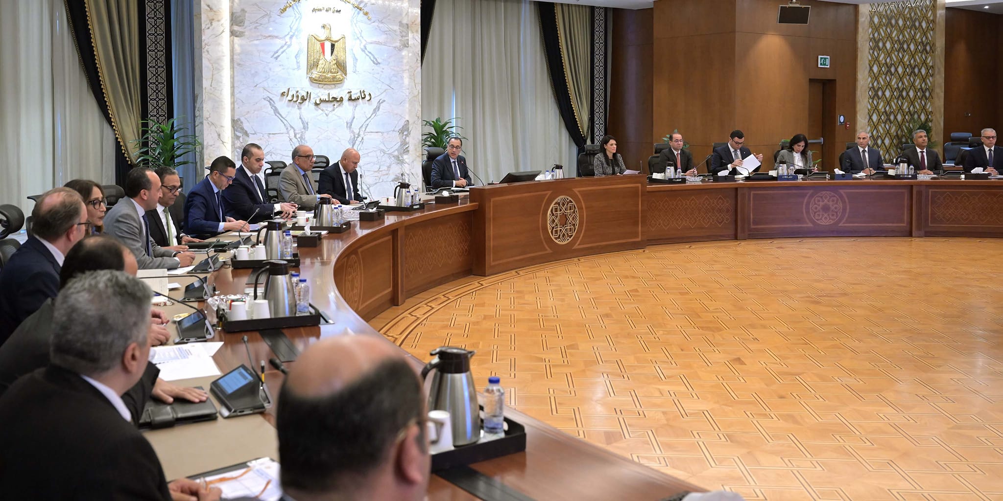 رئيس الوزراء يترأس اجتماع اللجنة العليا لشئون المشاركة