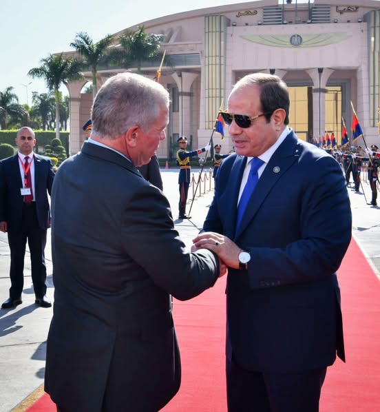 الرئيس السيسي يستقبل العاهل الأردني