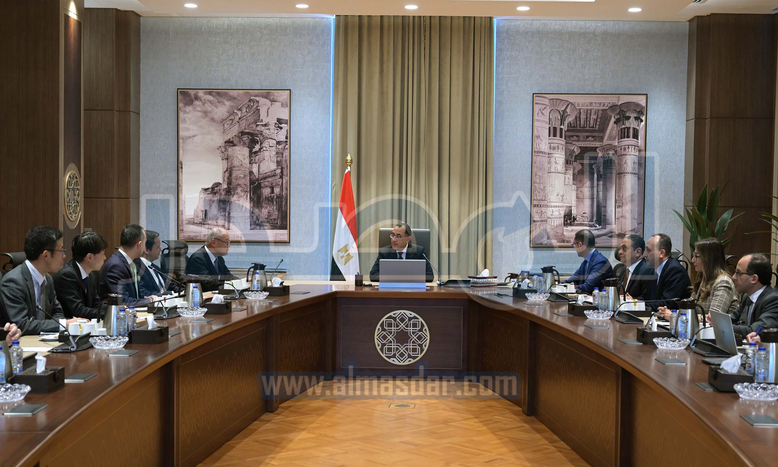 نيسان مصر تُوقّع عقد استثمار لتصنيع طراز ثالث في مصر