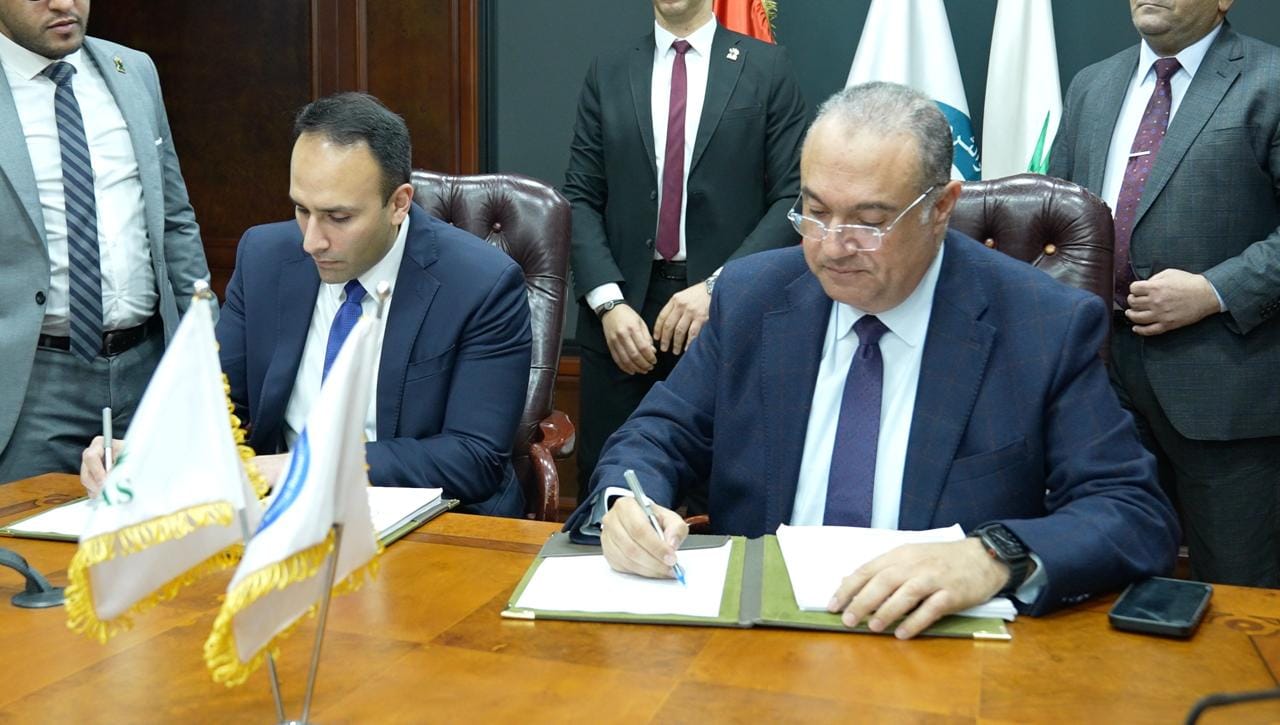 إيجاس توقع اتفاقية مع شركة نيوفورترس الأمريكية