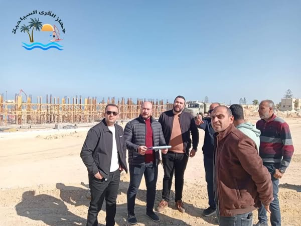 الشربيني يتابع معدلات تنفيذ مشروعات القرى السياحية