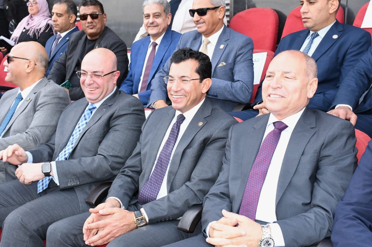 وزير الشباب يشهد نهائي دوري مراكز الشباب النسخة العاشرة