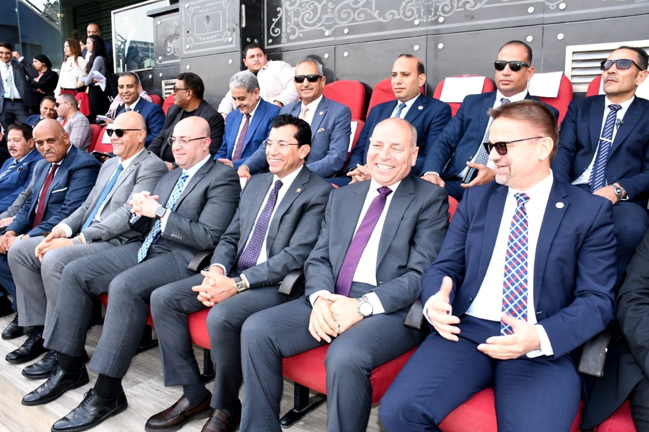 وزير الشباب يشهد نهائي دوري مراكز الشباب النسخة العاشرة