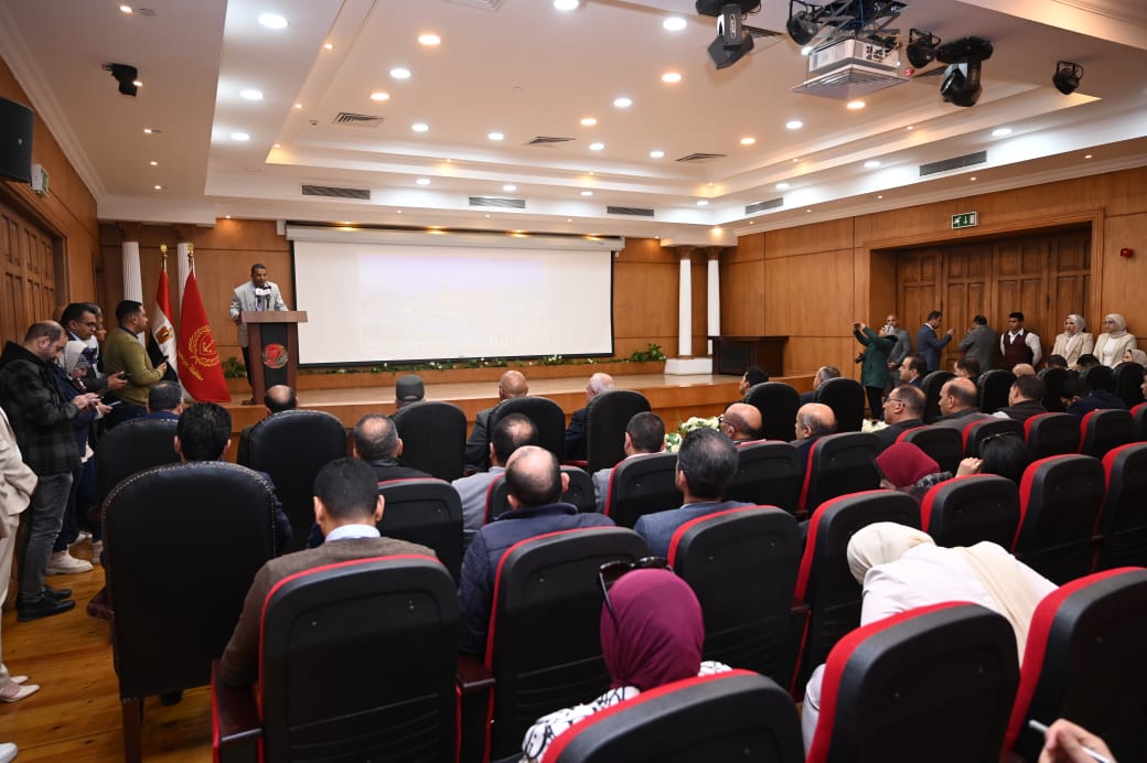 مؤتمر صحفي للإعلان عن مستجدات الأعمال باستاد النادي المصري