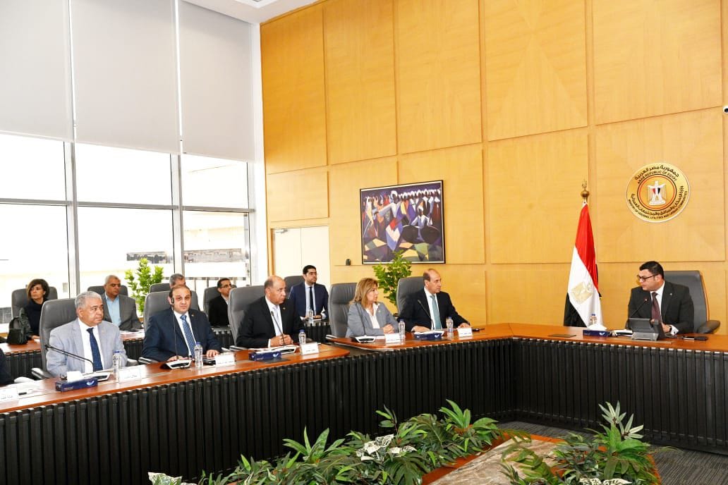 الشربيني يتابع الموقف التنفيذى لمشروع حديقة تلال الفسطاط
