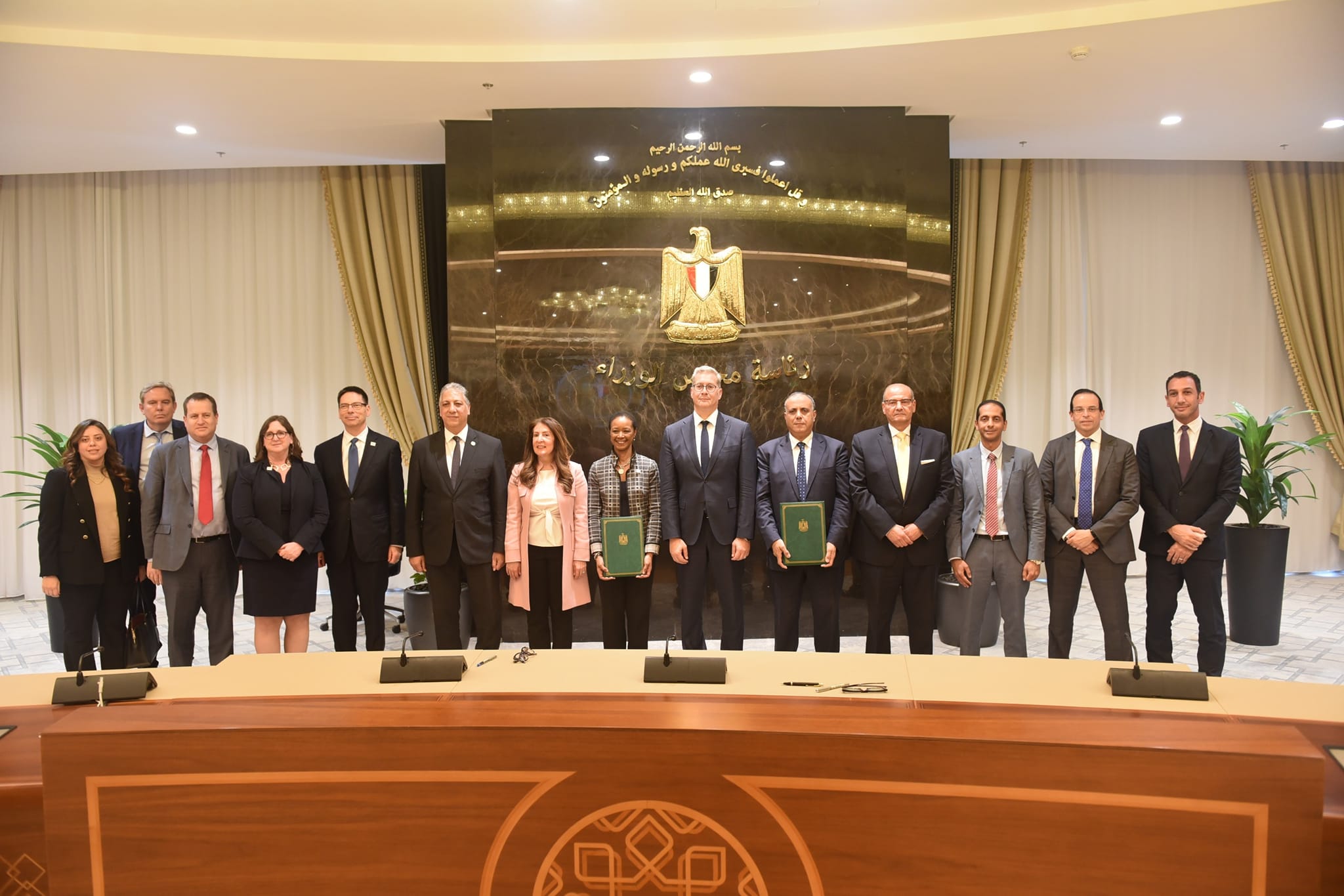 اتفاقية بين هيئة البترول والوكالة الأمريكية للتجارة والتنمية