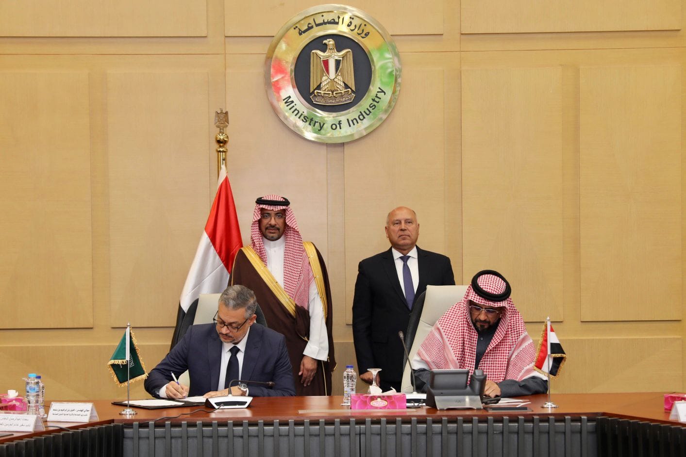 تعاون بين وزير الصناعة المصري والسعودي