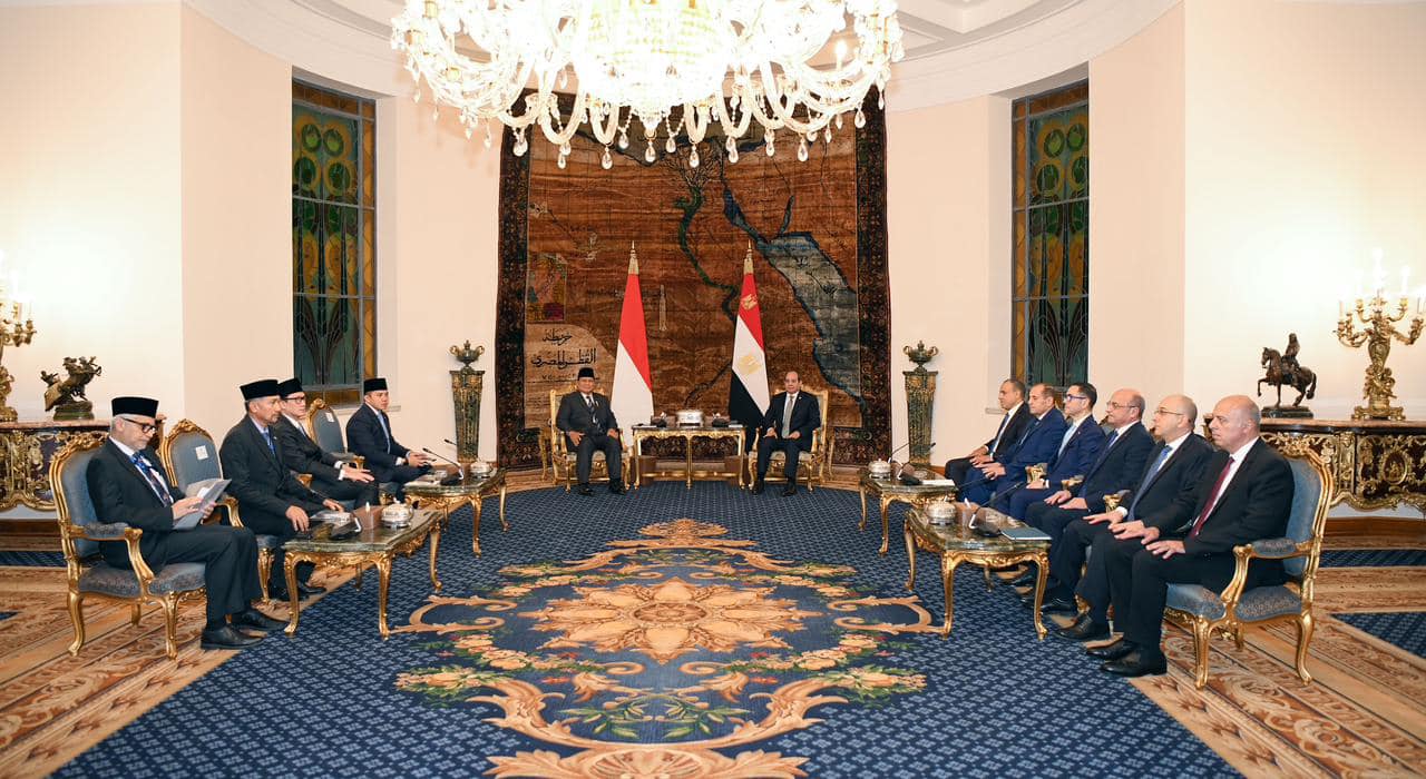 الرئيس السيسي يلتقي نظيره الأندونيسي
