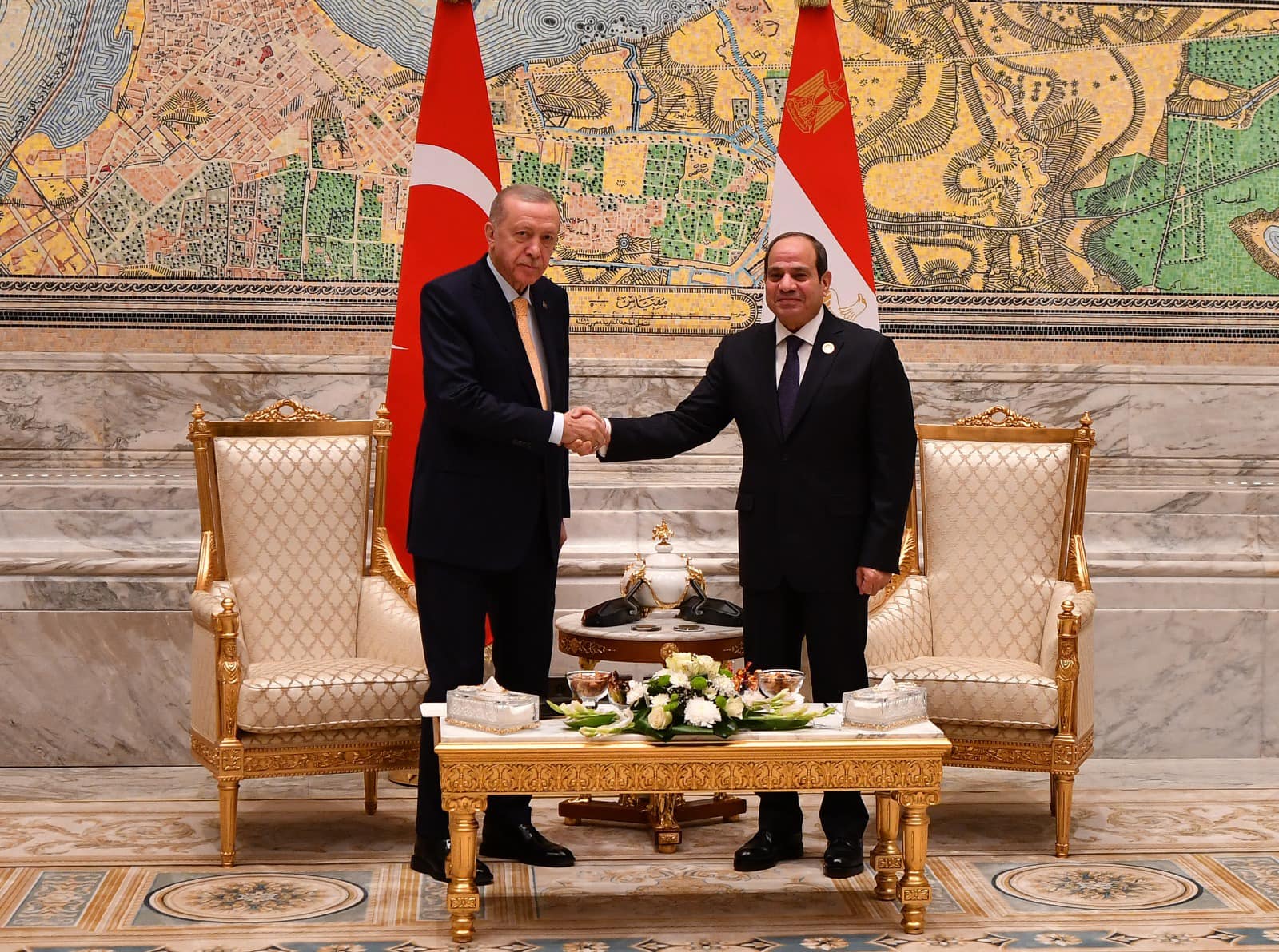 الرئيس السيسي يلتقي نظيره التركي