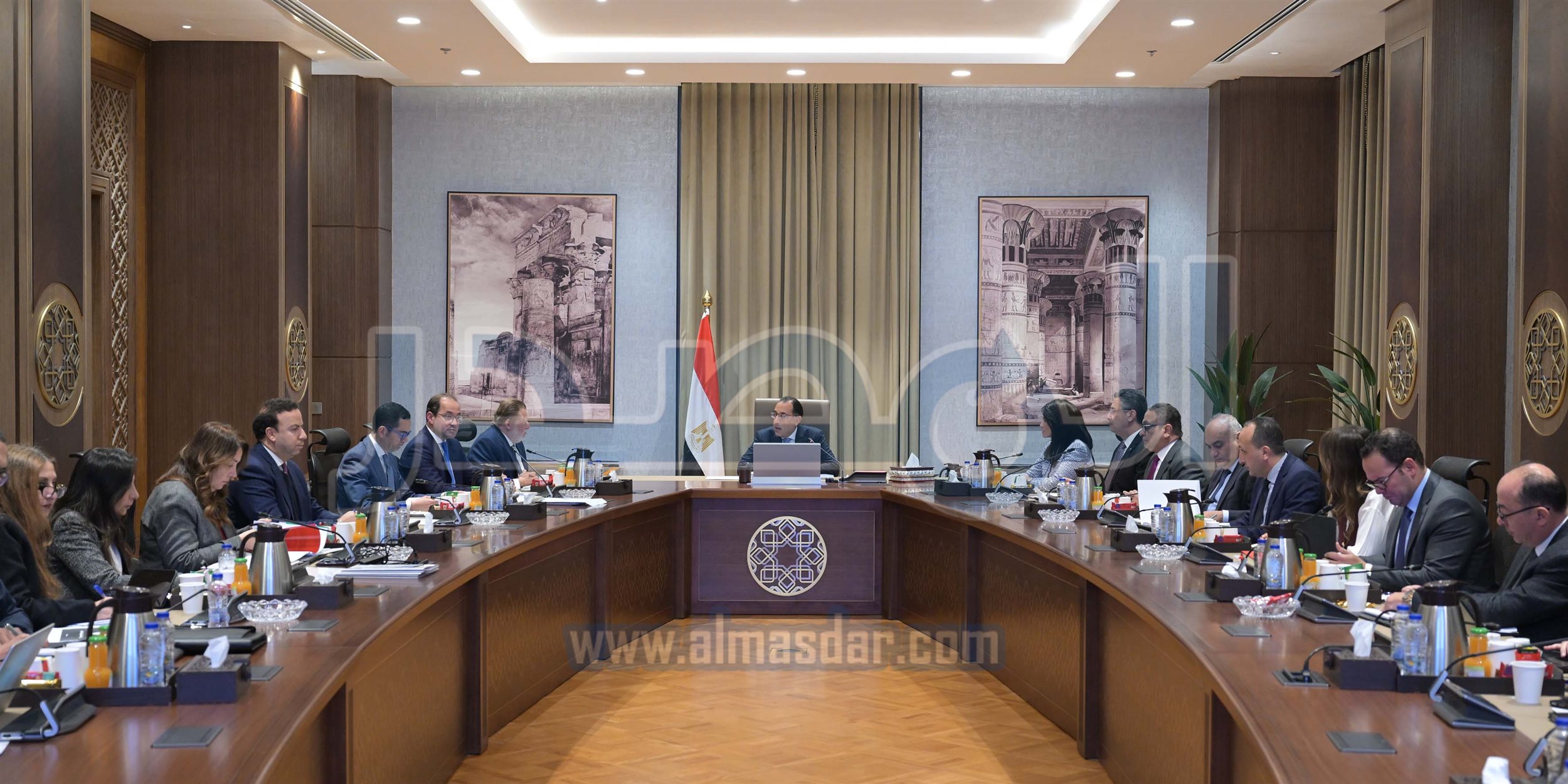 رئيس الوزراء يترأس اجتماع المجموعة الوزارية الاقتصادية