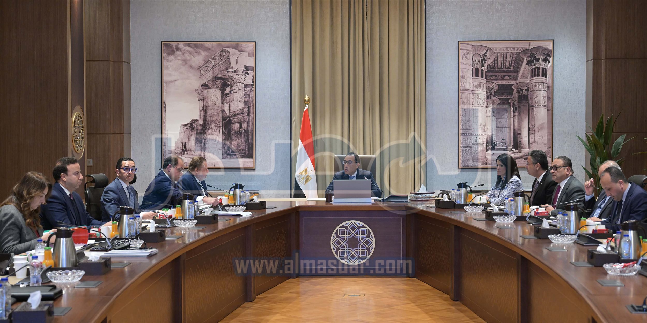 رئيس الوزراء يترأس اجتماع المجموعة الوزارية الاقتصادية