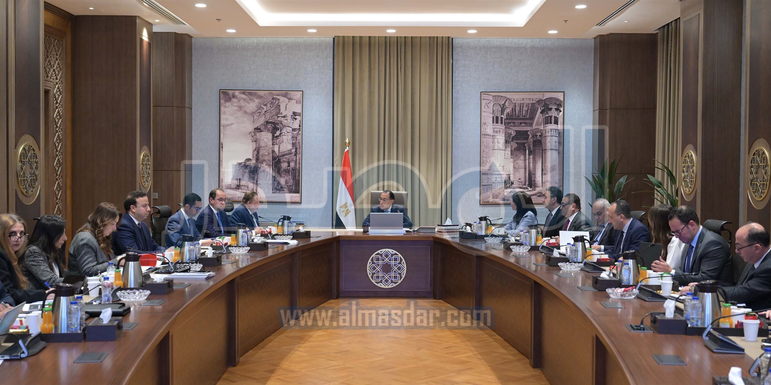 رئيس الوزراء يترأس اجتماع المجموعة الوزارية الاقتصادية