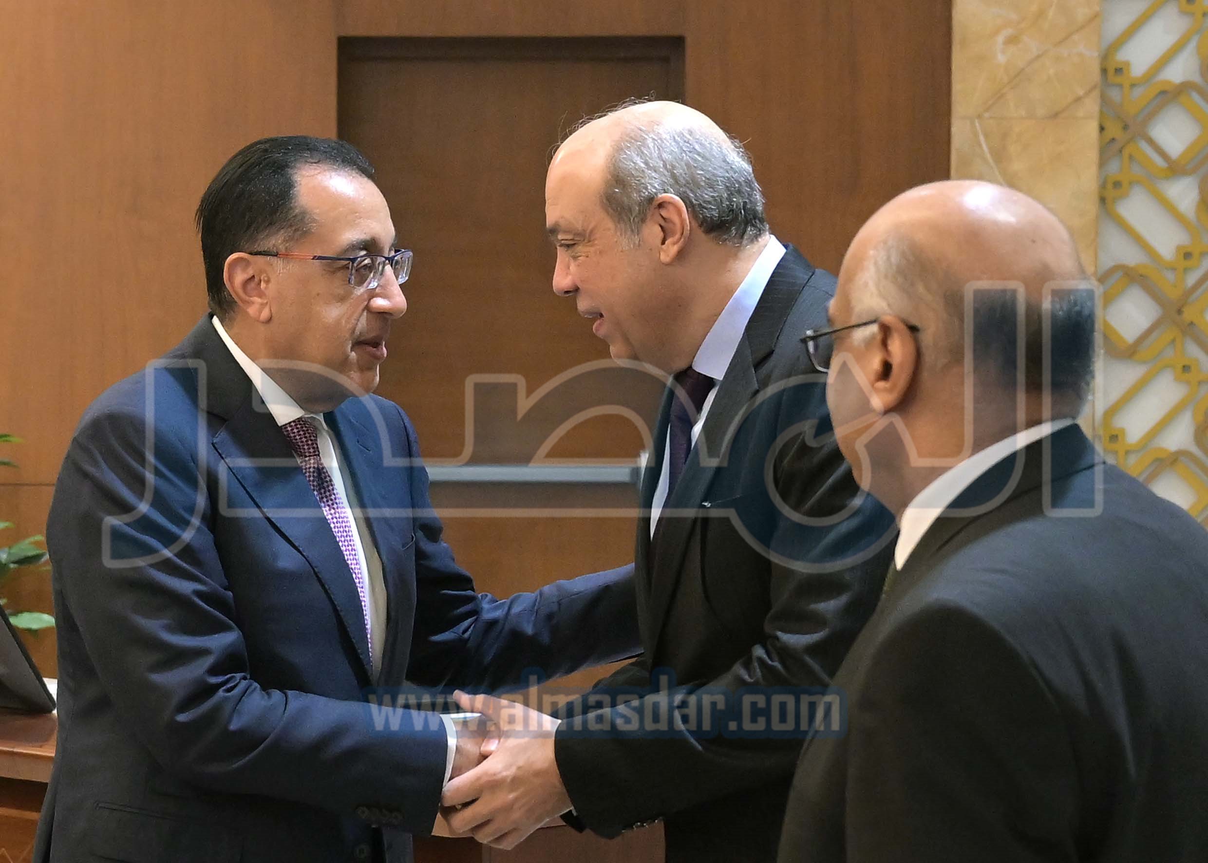 رئيس الوزراء يترأس الاجتماع الأسبوعي للحكومة