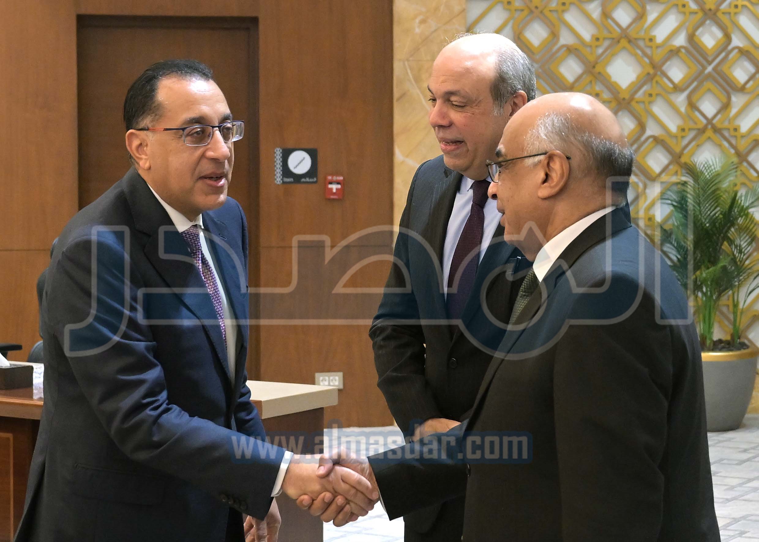 رئيس الوزراء يترأس الاجتماع الأسبوعي للحكومة